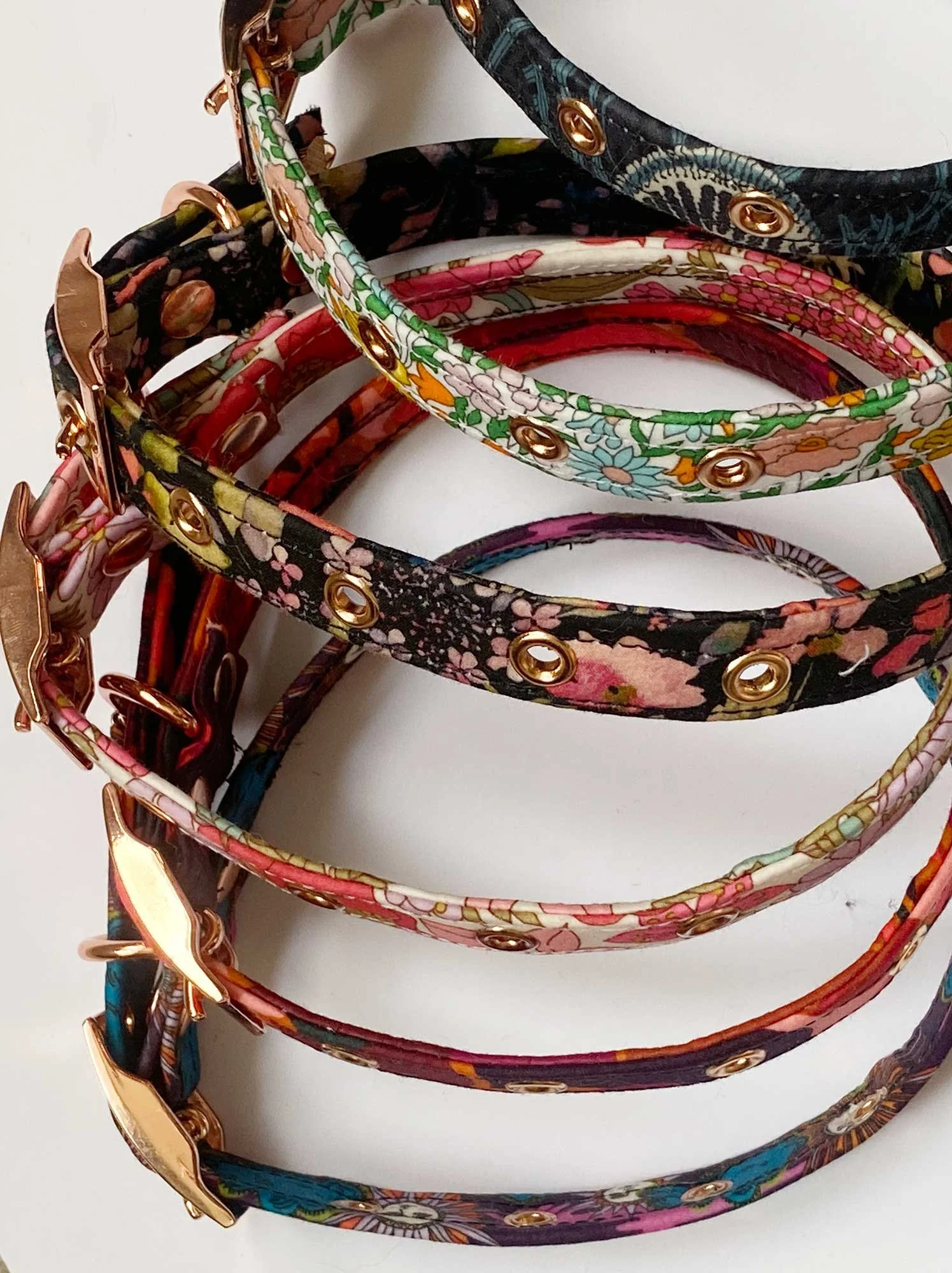 small-skinny-dog-collar-liberty-print.jpg