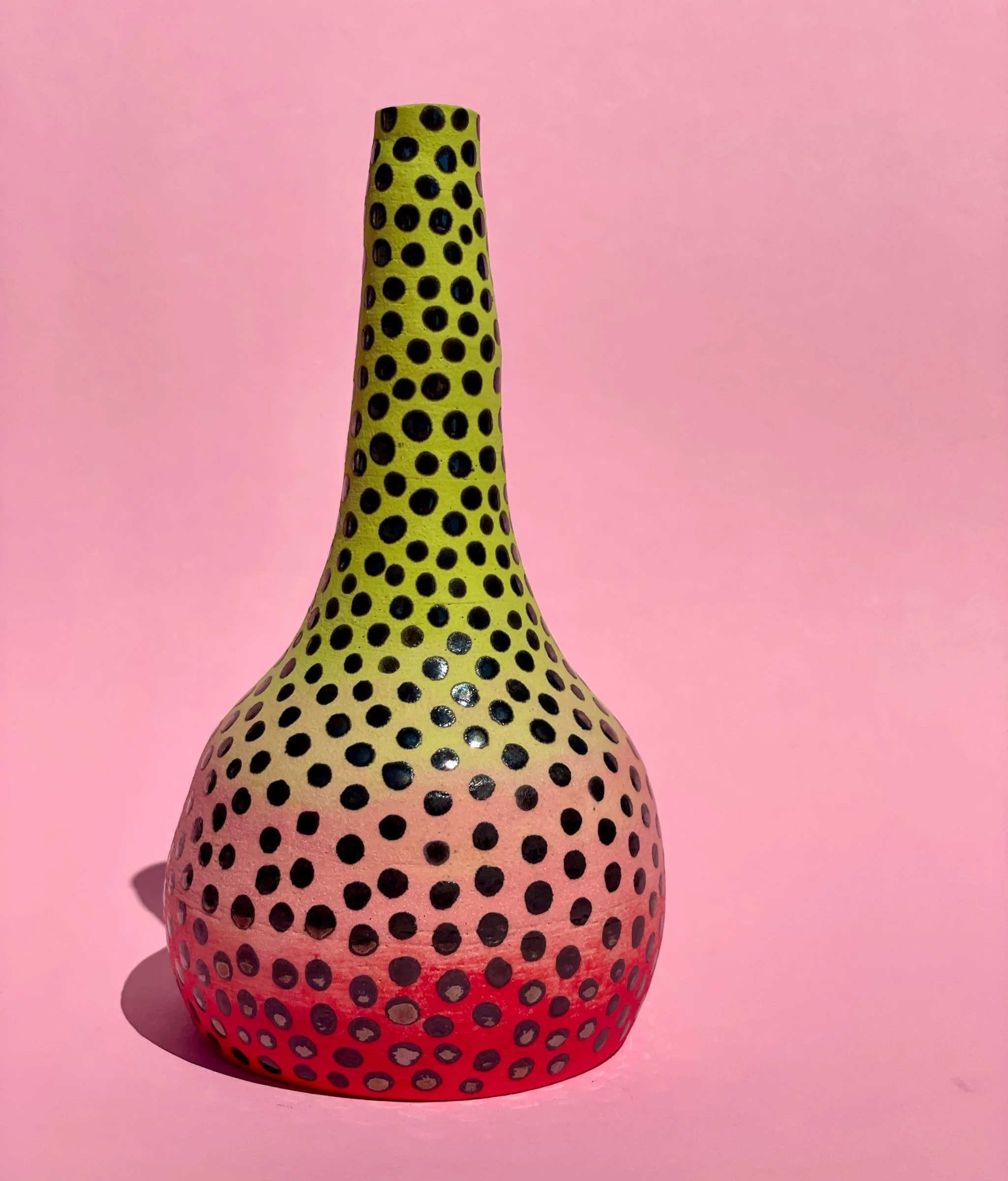 Polka Dot Vase01.jpg