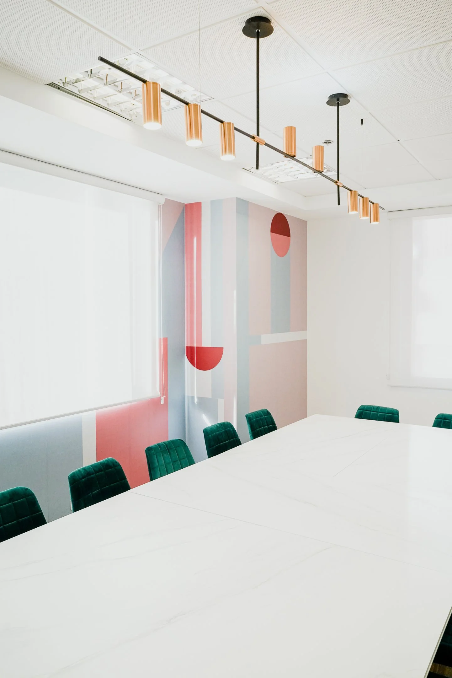 COMERCIAL · CORPORATIVO