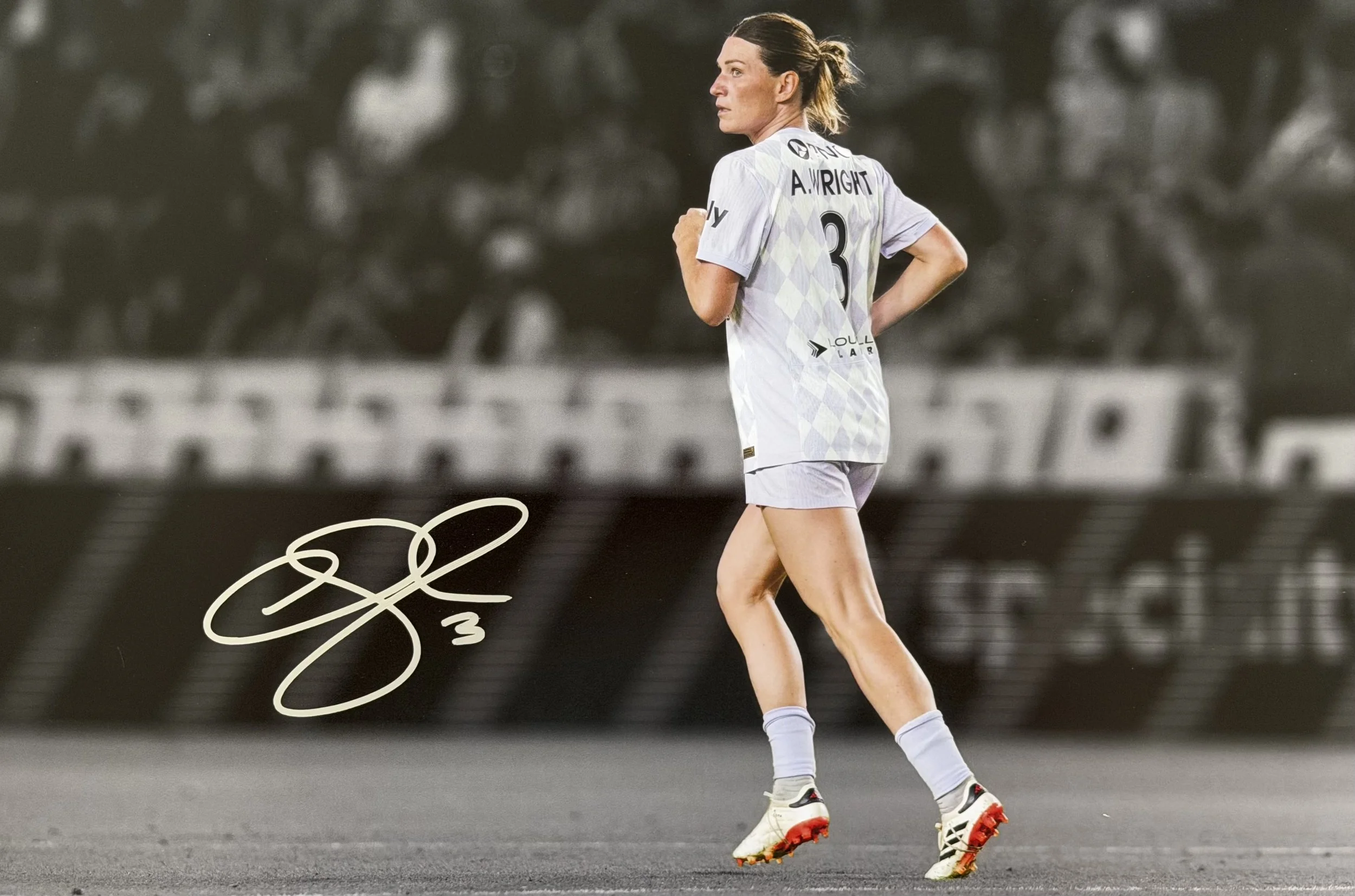 Arin Wright - Signed 12x18 Photo - Racing Louisville