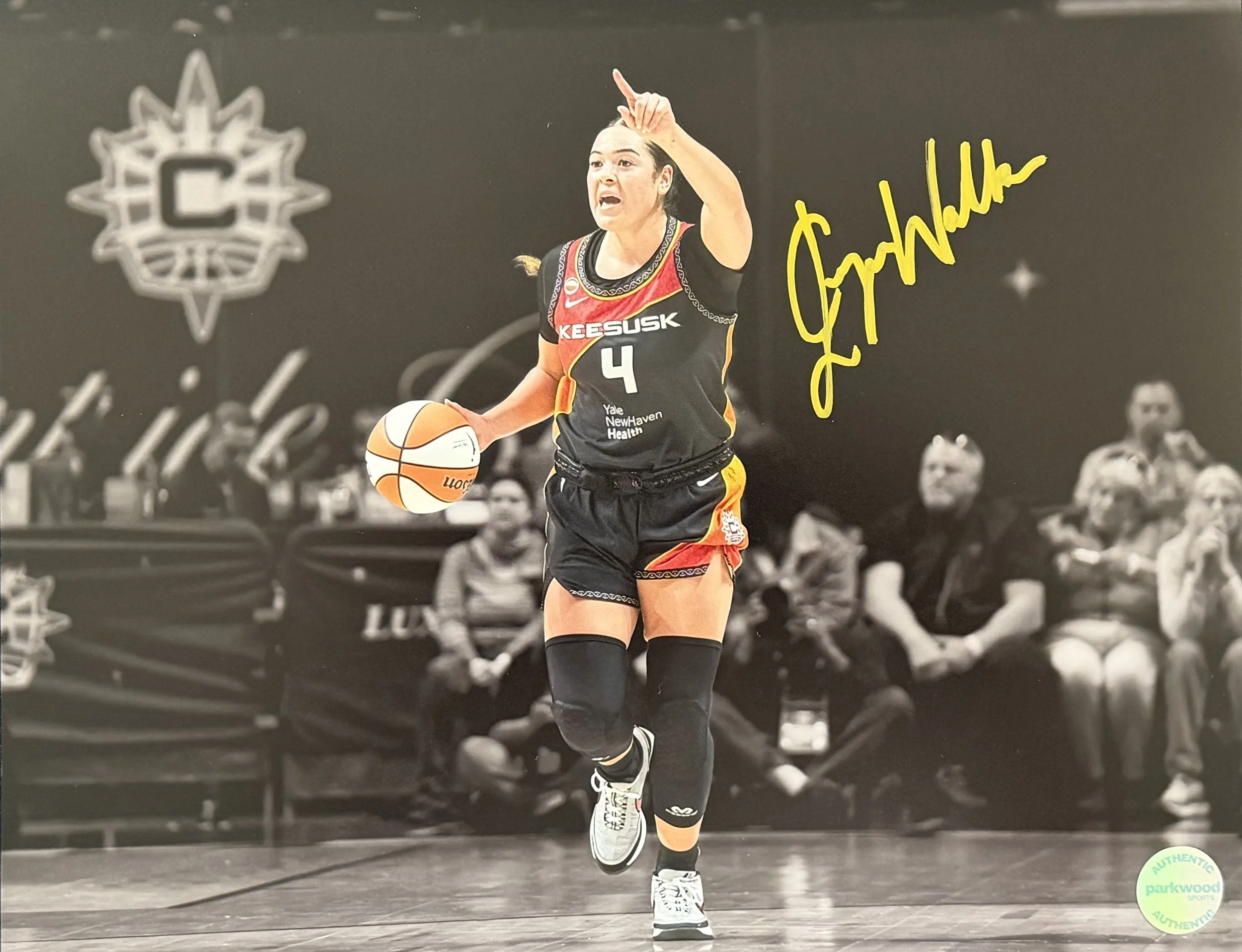 Charlisse Leger-Walker - Signed 11x14 Photo - Connecticut Sun - 2/2