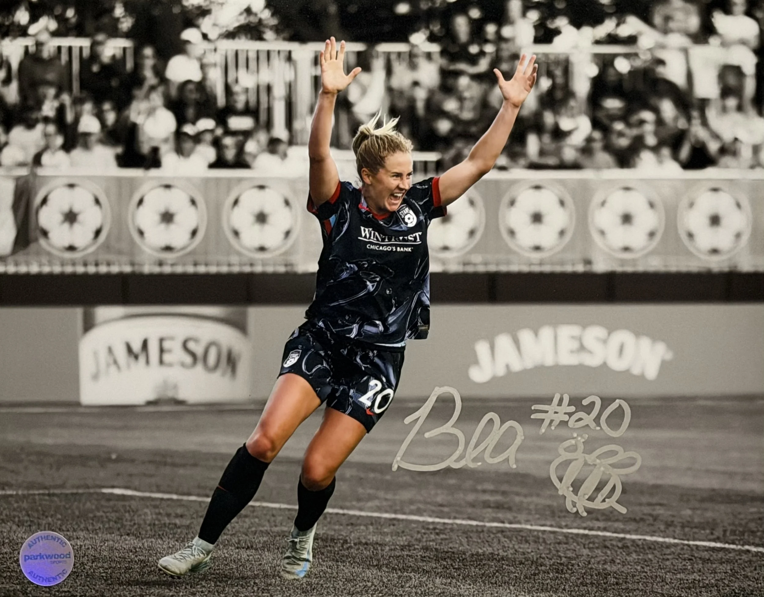 Bea Franklin - Signed 11x14 Photo - Chicago Stars - "Goal" - 2/2
