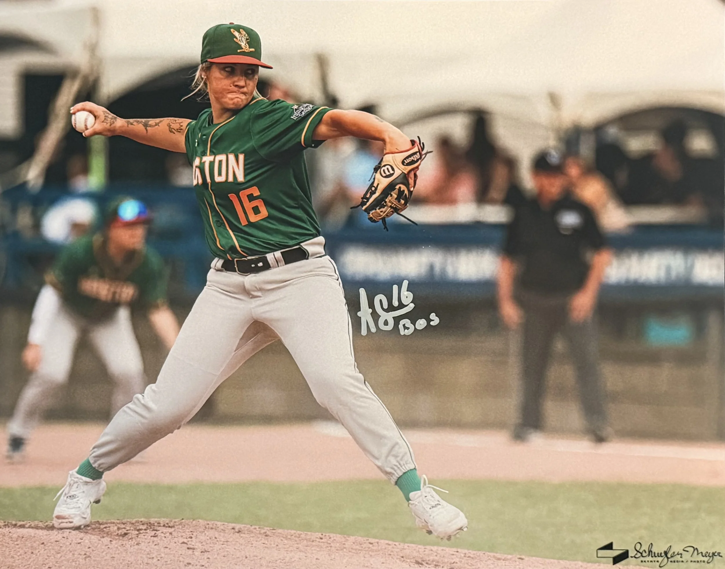Signed 11x14 Alli Schroder Photo - Boston Hunters 2/2