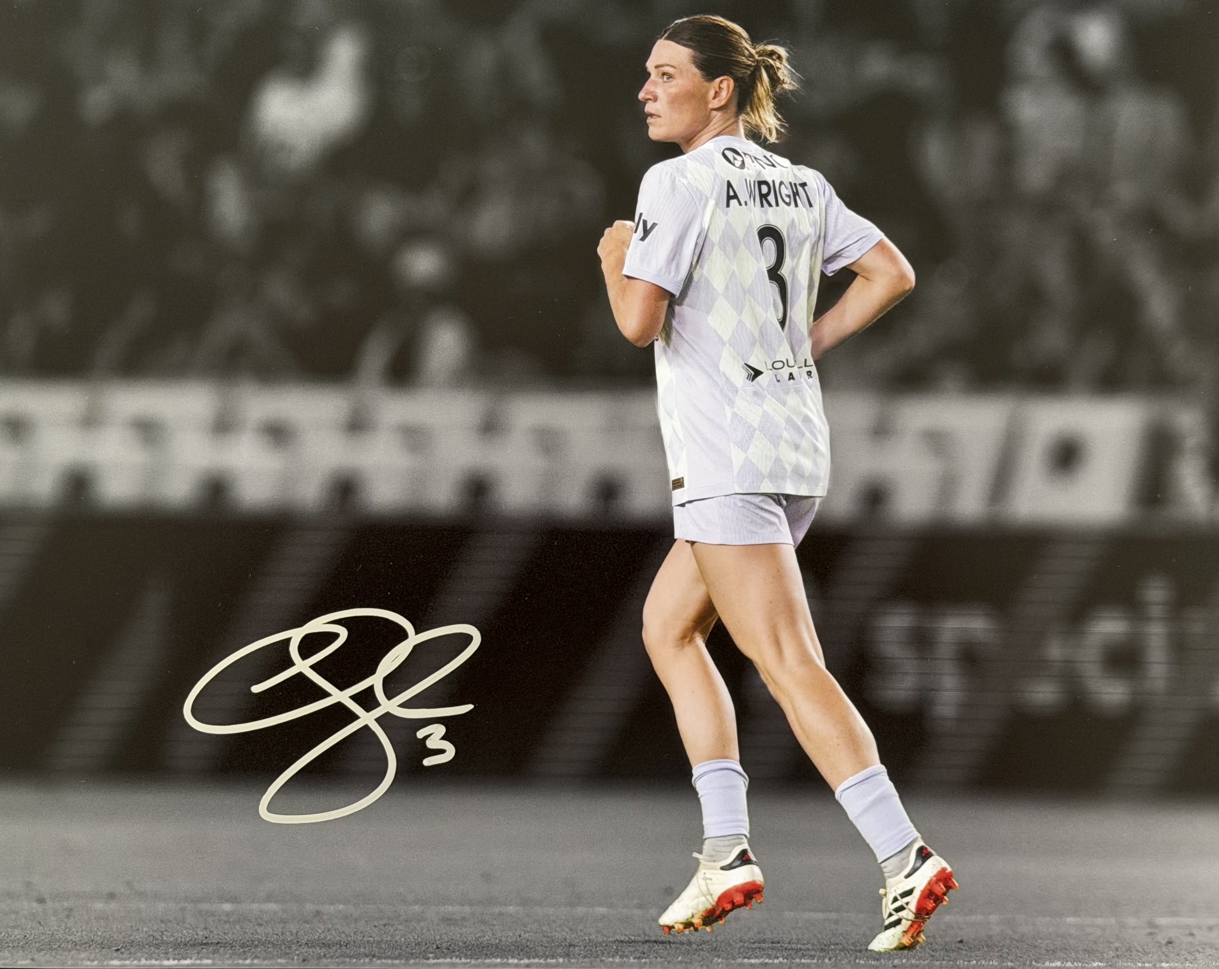 Arin Wright - Signed 11x14 Photo - Racing Louisville