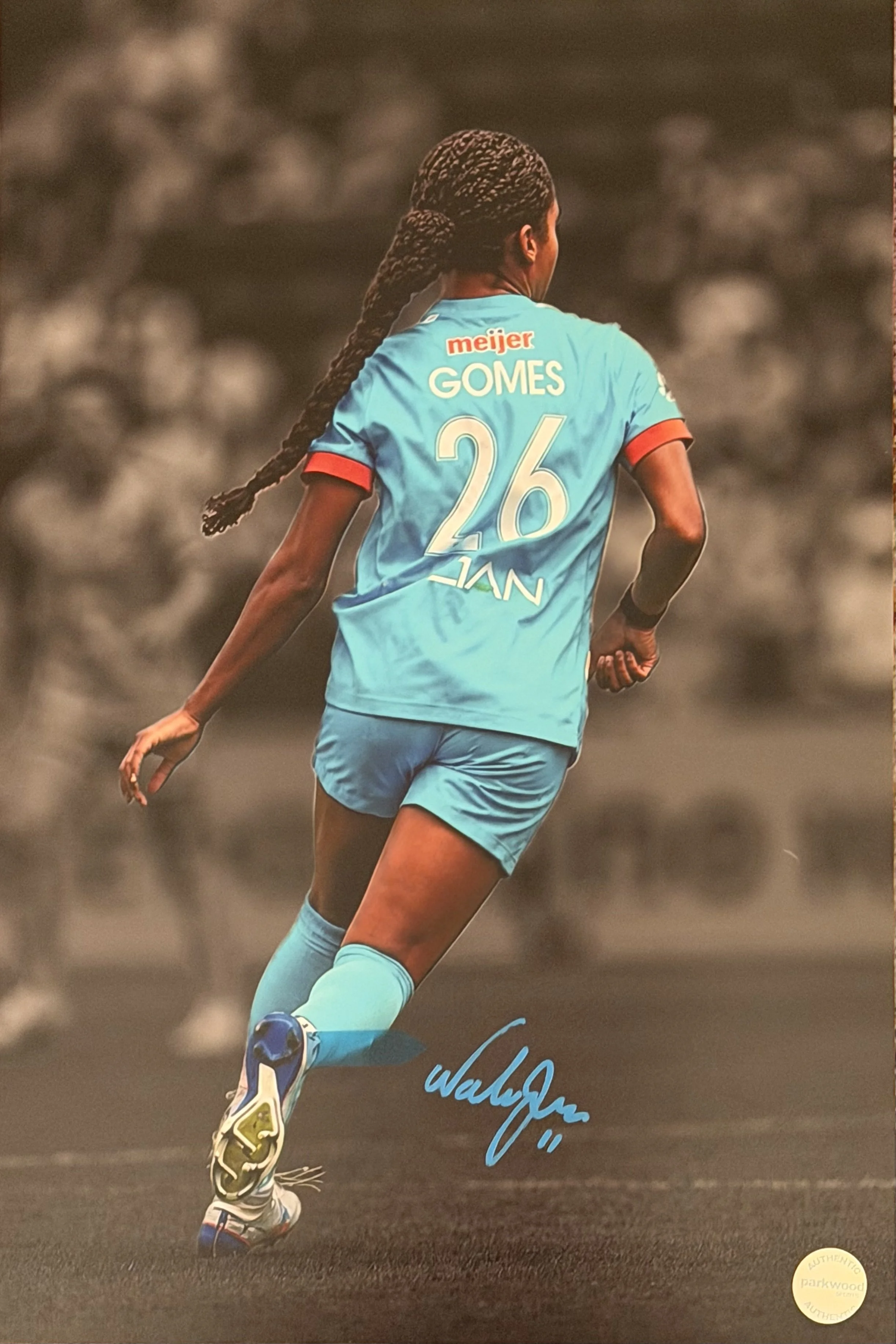 Nadia Gomes - Signed 12x18 Photo - Chicago Stars