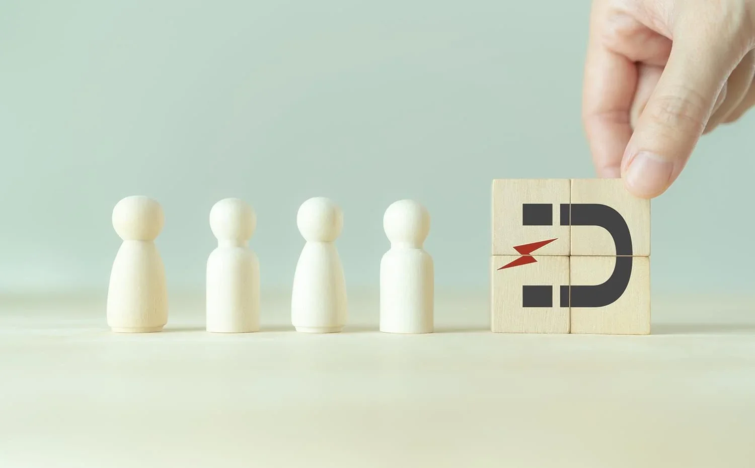 6 Customer Retention Strategies to Increase Loyalty