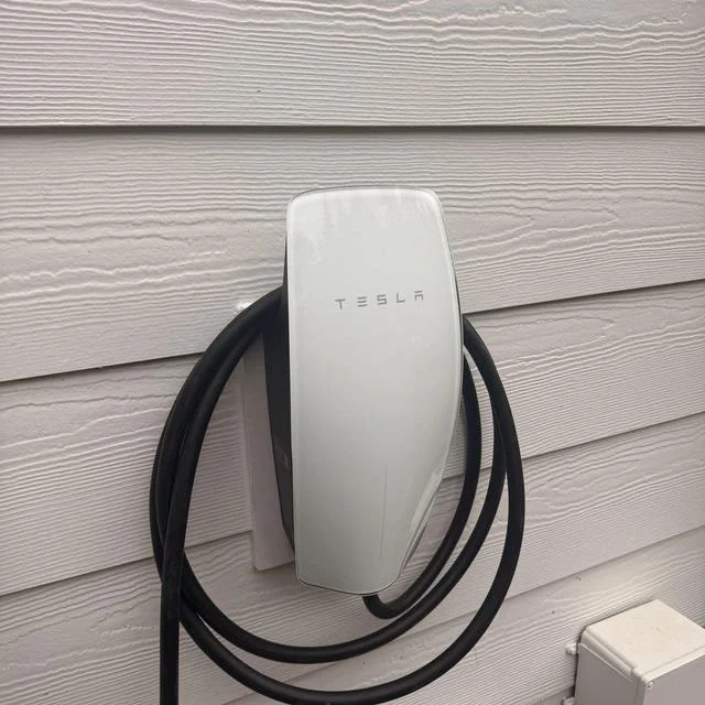 tesla charger.jpg