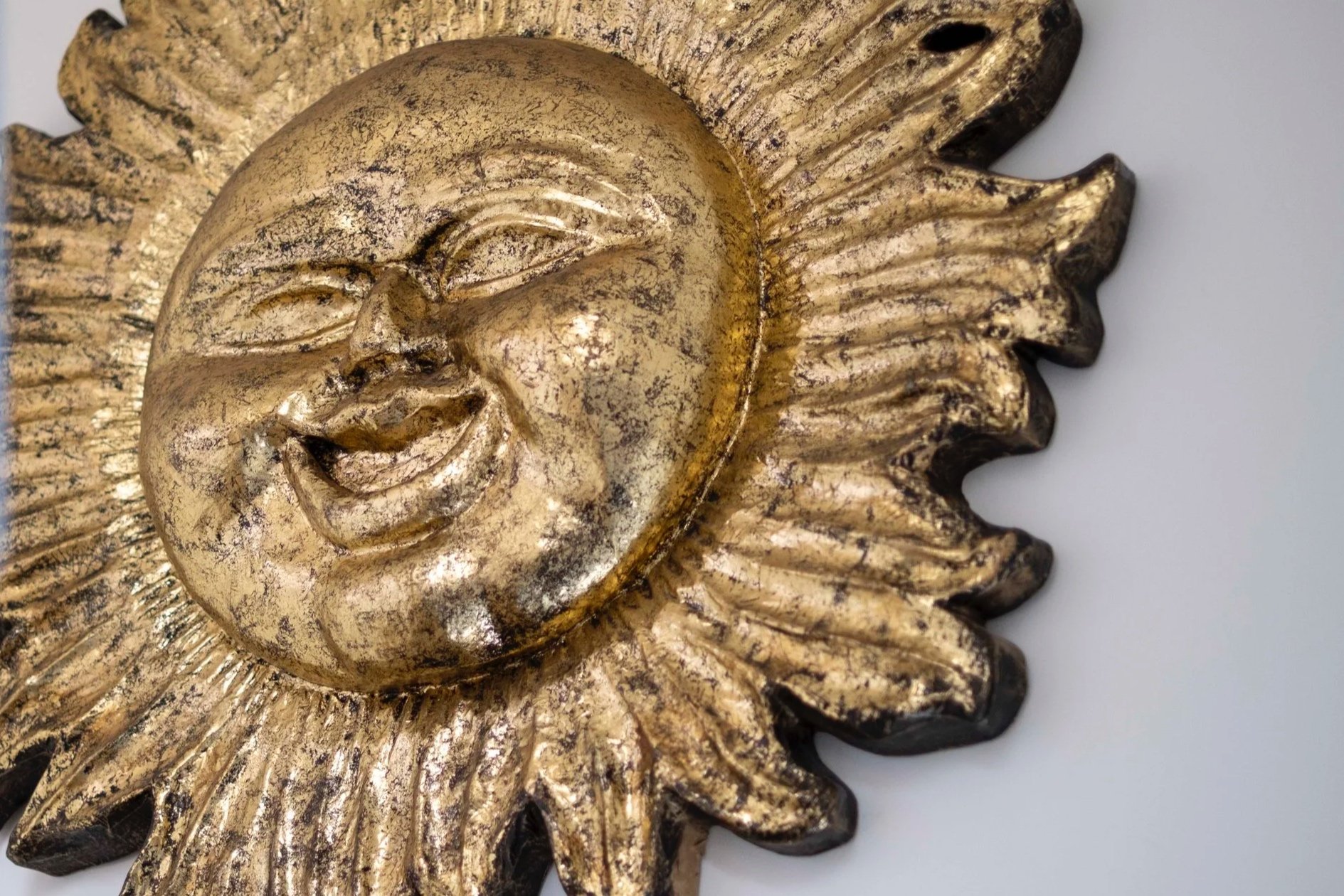 golden sun decoration
