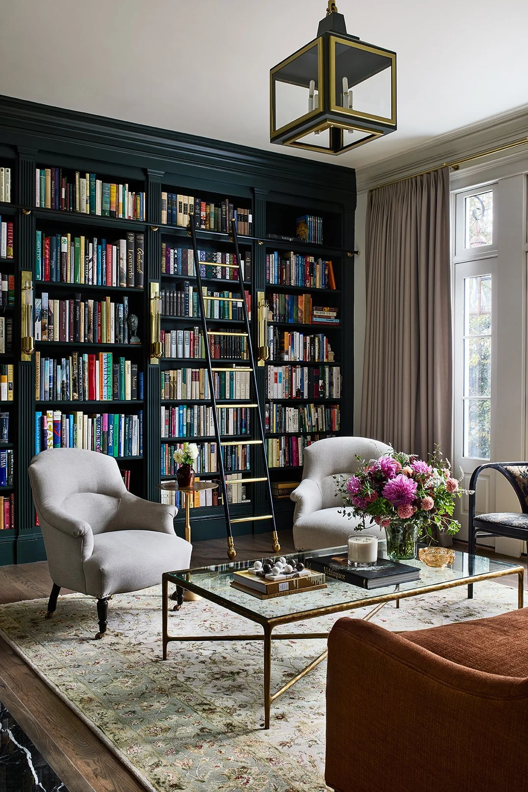 KTK-Design-Inglecress-Library-Stacy-Zarin-Goldberg-02.jpg