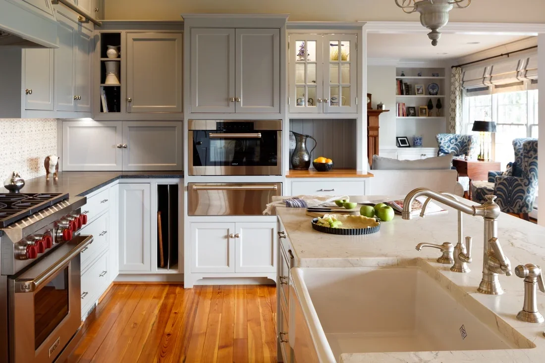 KTK-Design-Blue-Gray-Kitchen-Virginia-Hamrick-03.webp