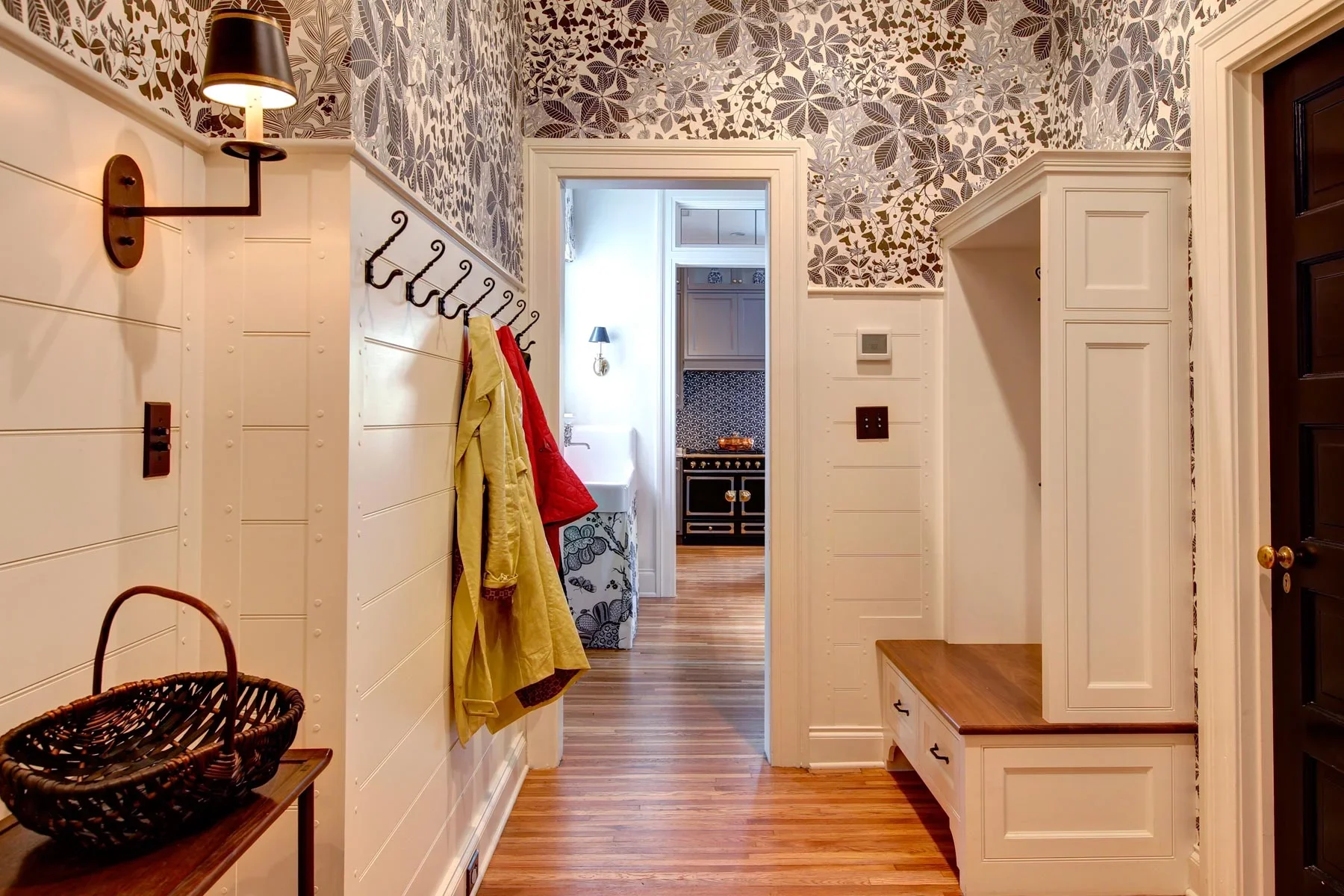 KTK-Design-Mud-Rooms-Andrew-Shurtleff-02.webp