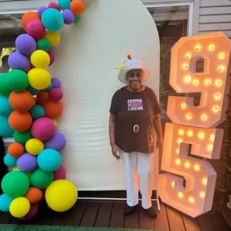 Happy Birthday to the fabulous Eileen! 🎉💖 Celebrating 95 glorious years of life, love and sparkle! 12 years representing this fabulous Libra Queen, and still going strong! ♎️👑✨
