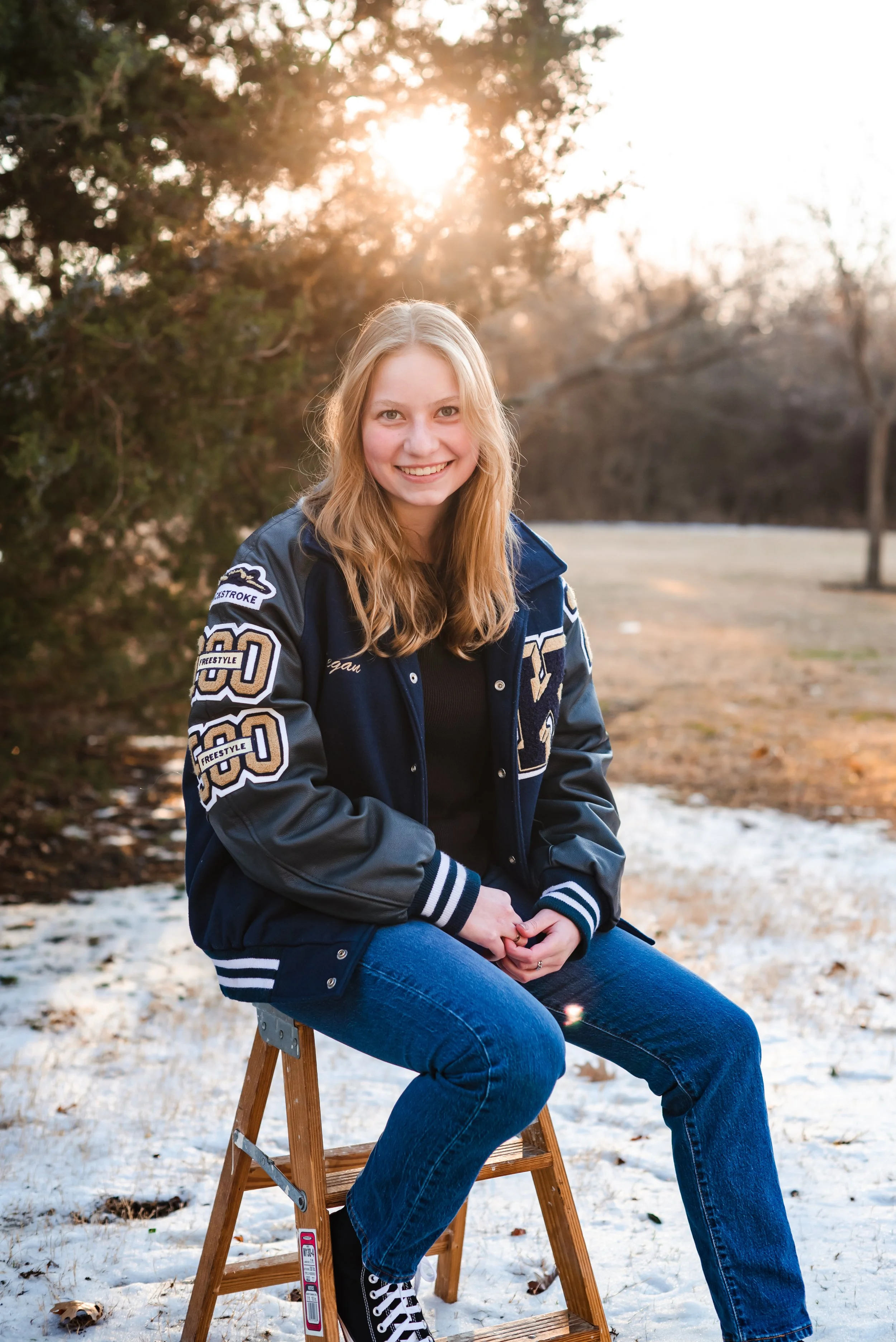HollaarSenior-19.jpg