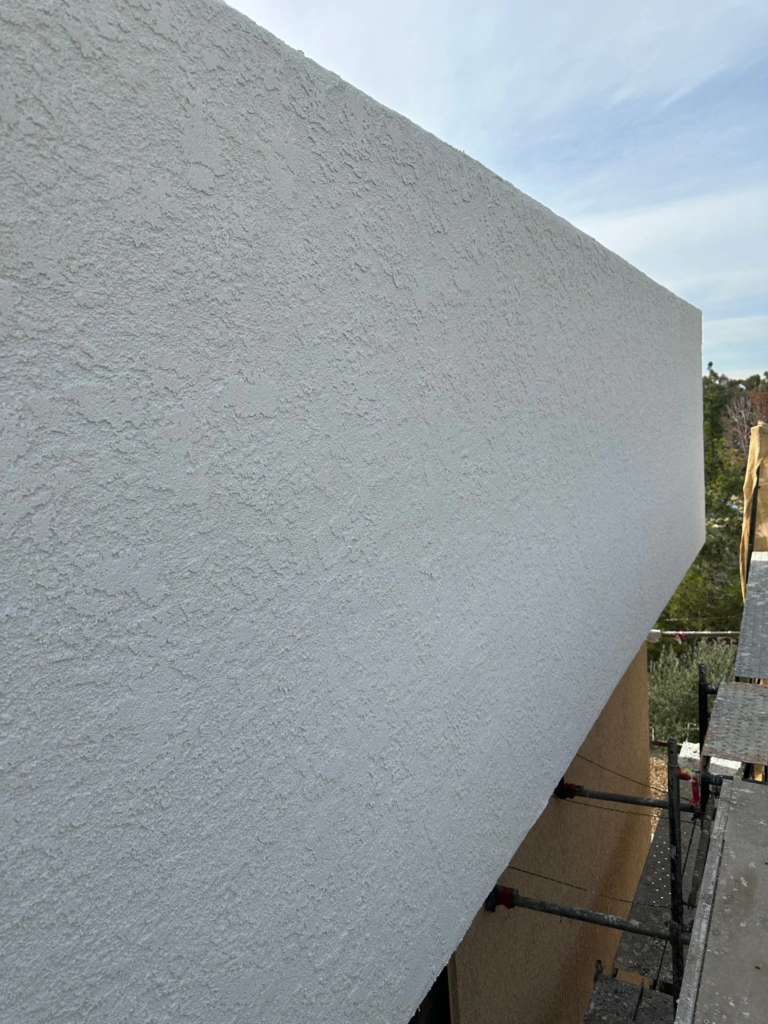 Screen Wall