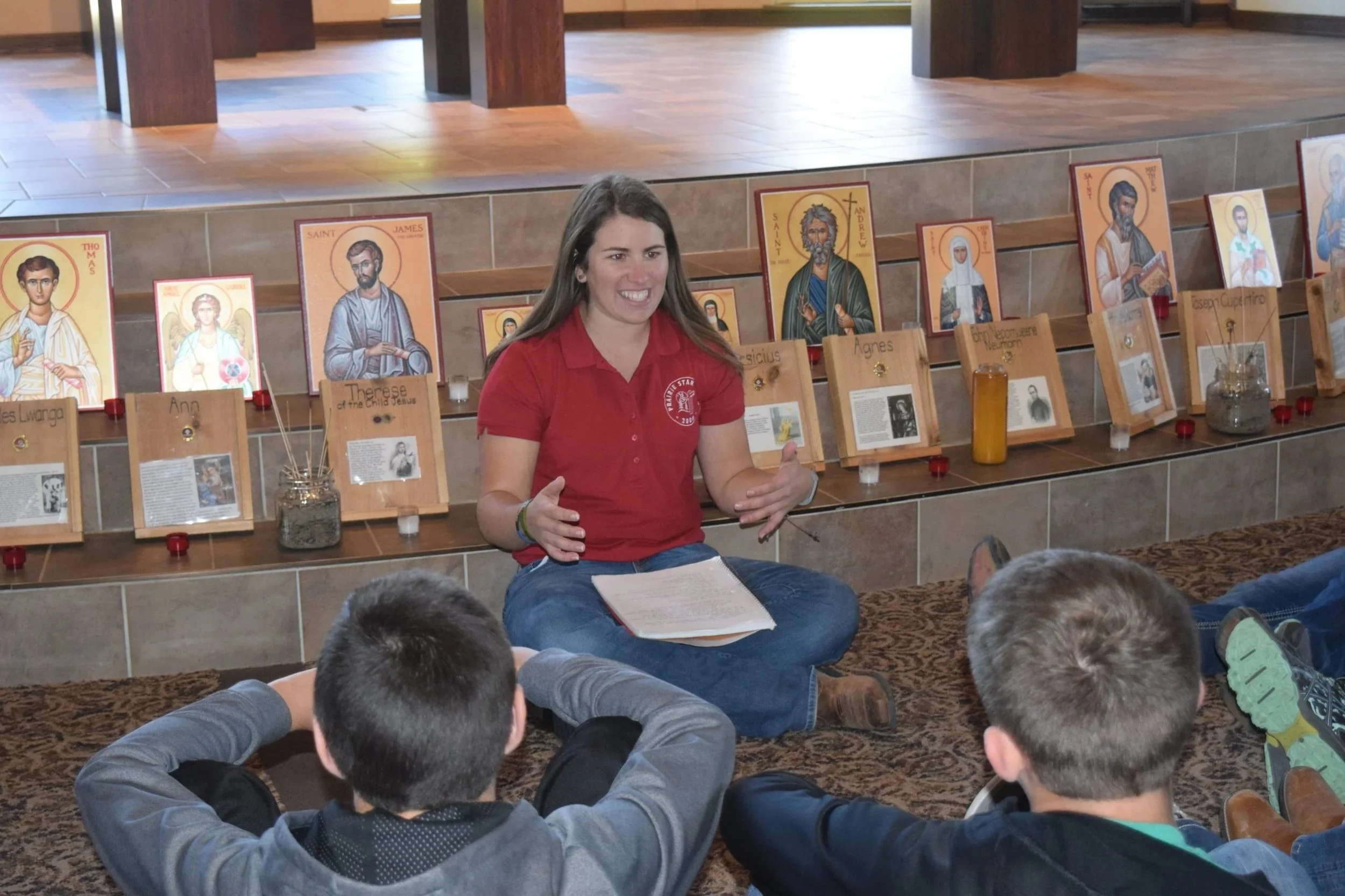 Madelyn-giving-Taize-talk-scaled.jpg