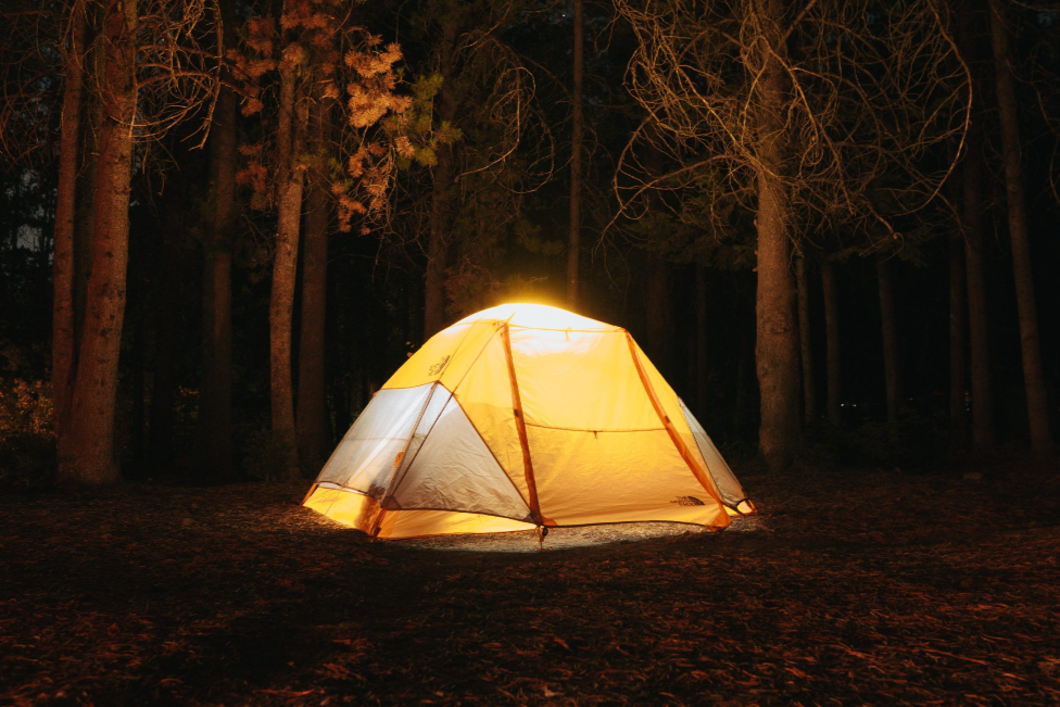 Camping-2.png