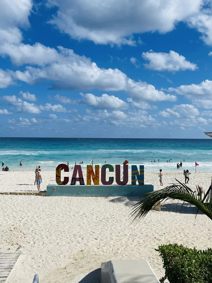 CANCUN.jpg