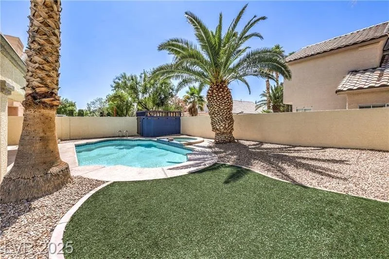 Las Vegas Real Estate - Waldeck Real Estate Group - S.182909