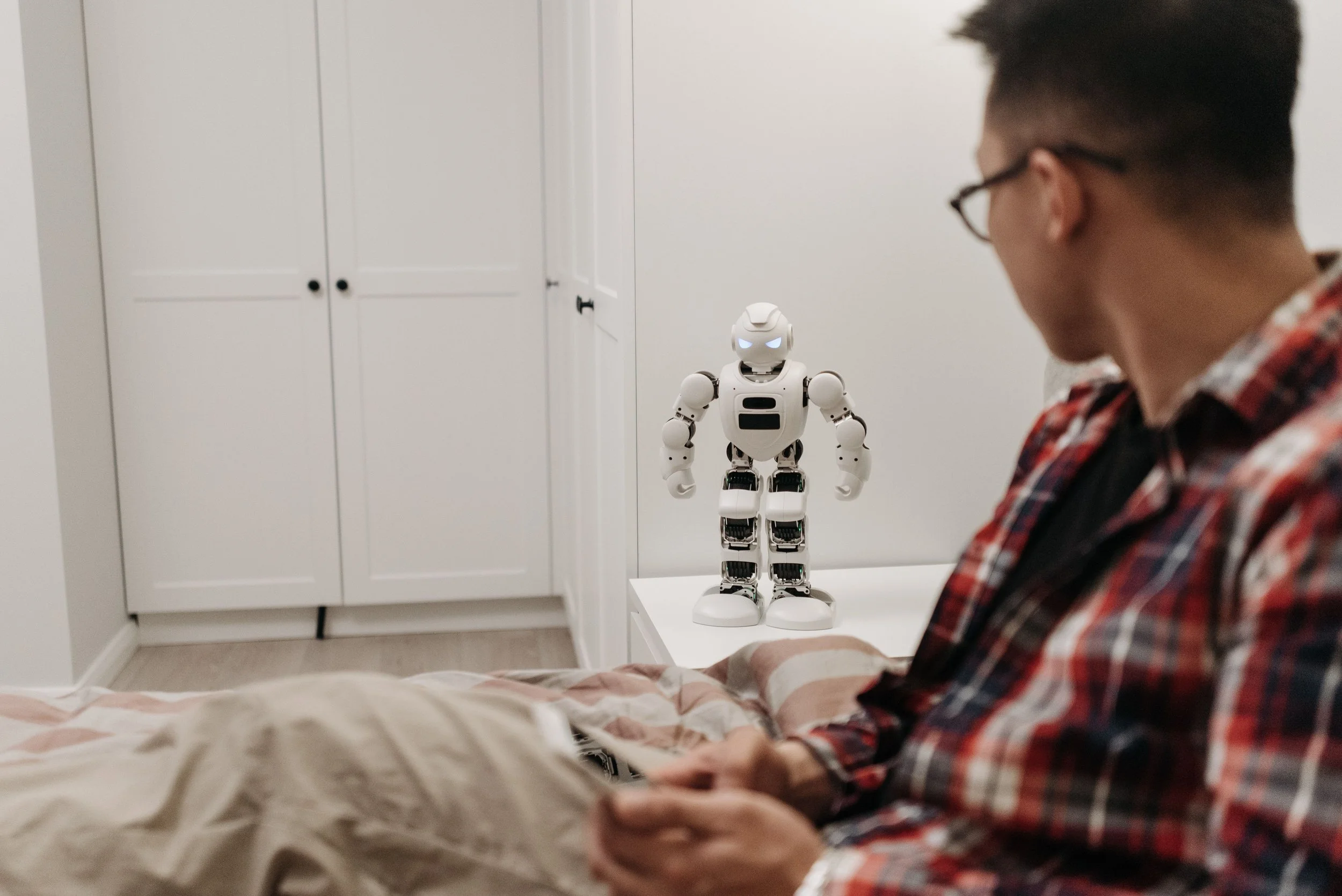 The Social Implications of Technology with an Emphasis on the Prospects of Artificial Intelligence