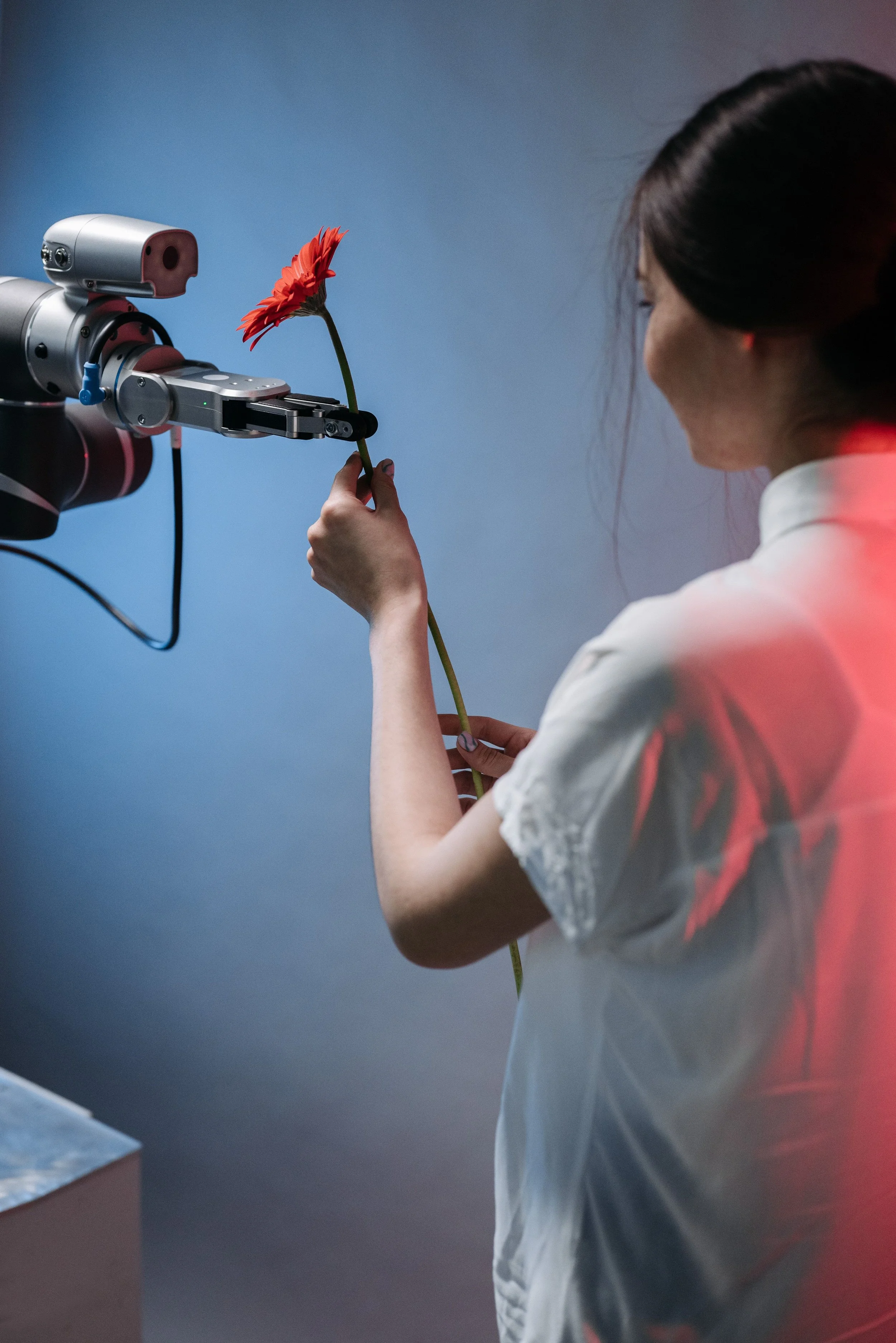 How AI Boyfriends Are Helping Women Heal After A Breakup