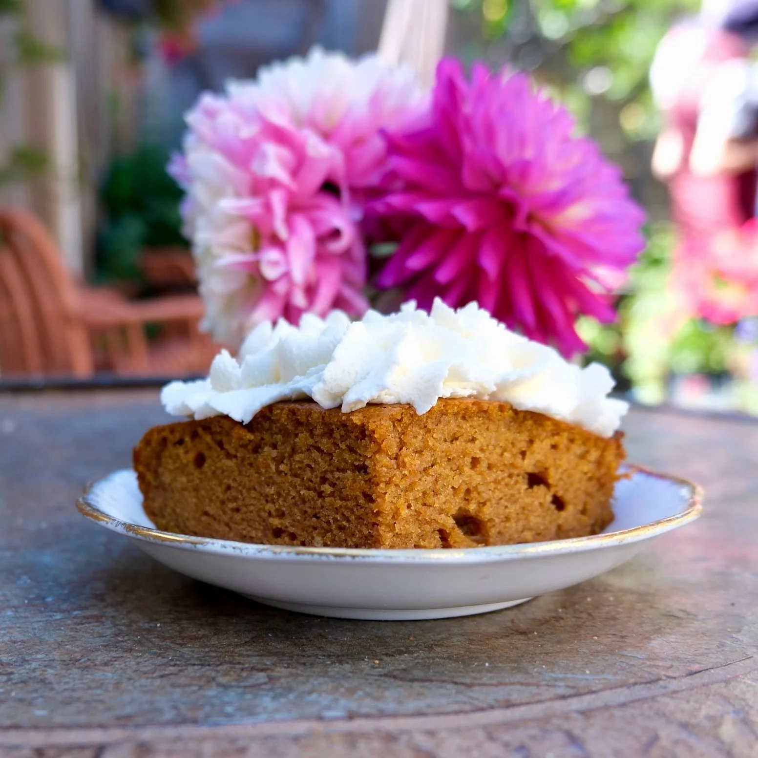 Do you feel it in the air? 🍁

Pumpkin cakes with cream cheese frosting should be the perfect sashay into fall 🧡 Available now at your favorite hidden treat shop