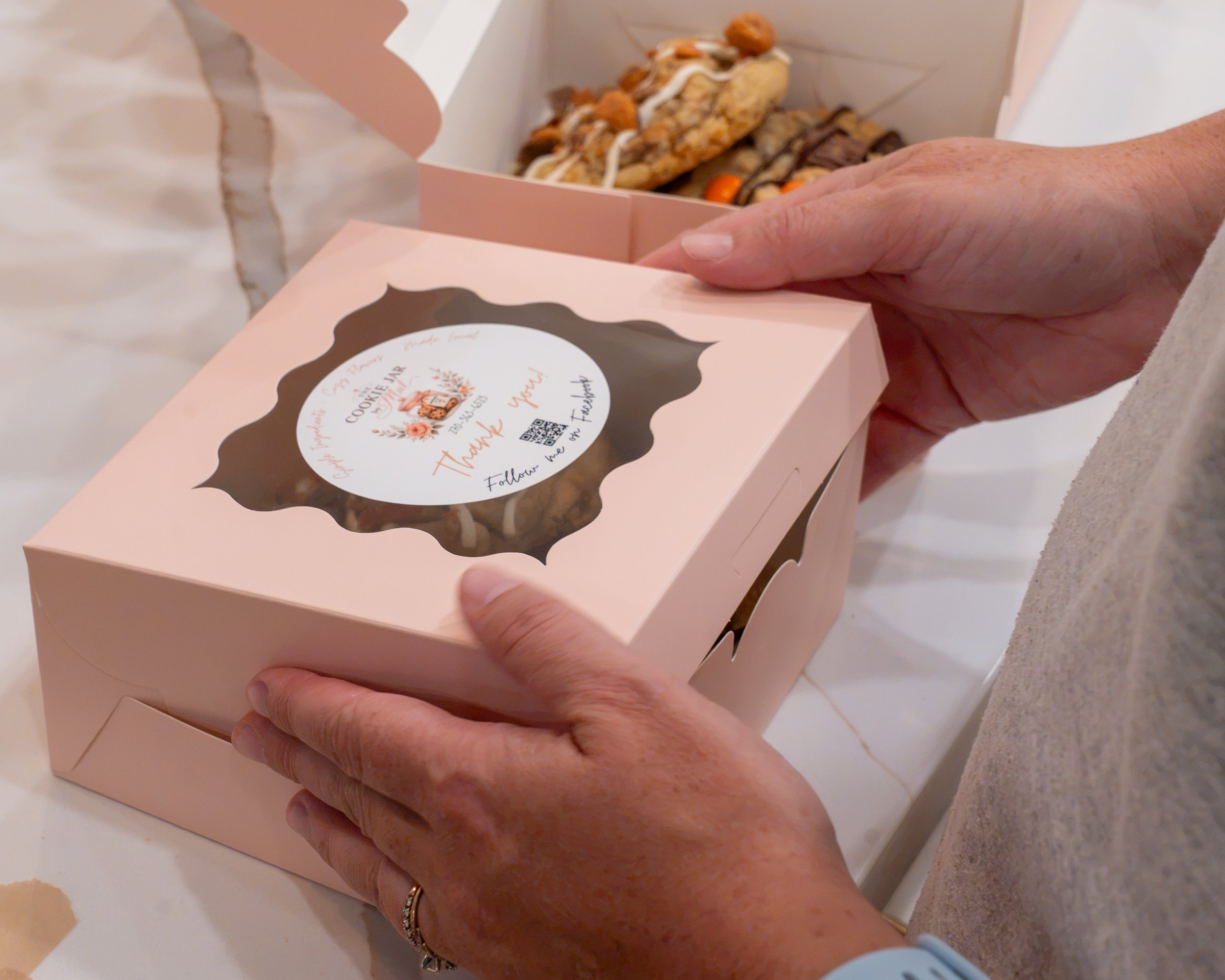Weekly Cookie Flight Box