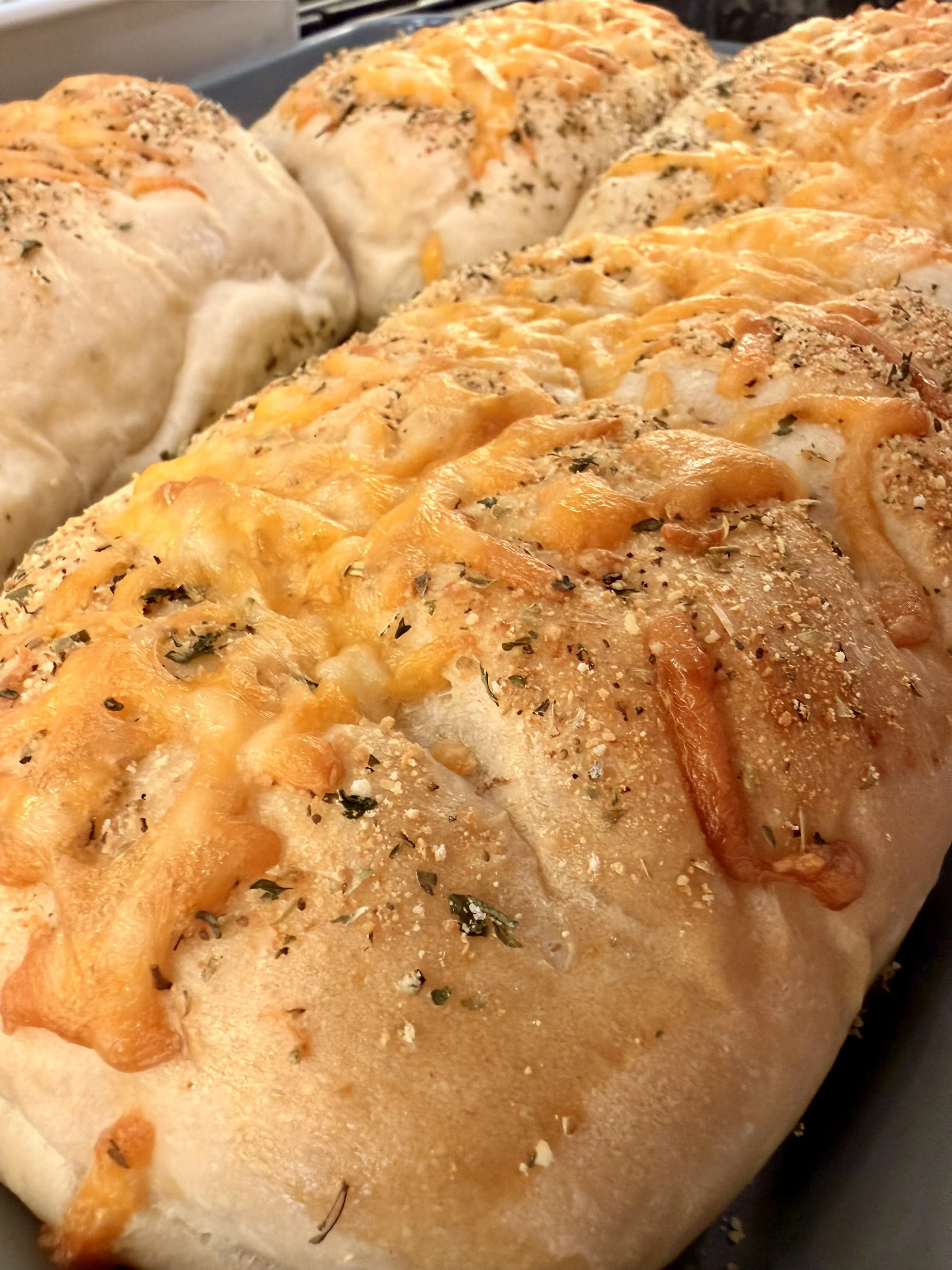 Giant Cheddary Herb Loaf
