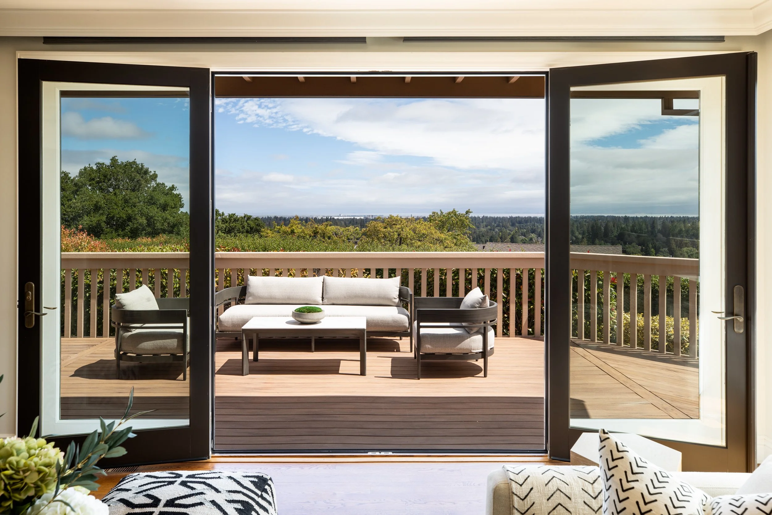 5-SusanGale_Matt_Anello-8097-MLS.jpg