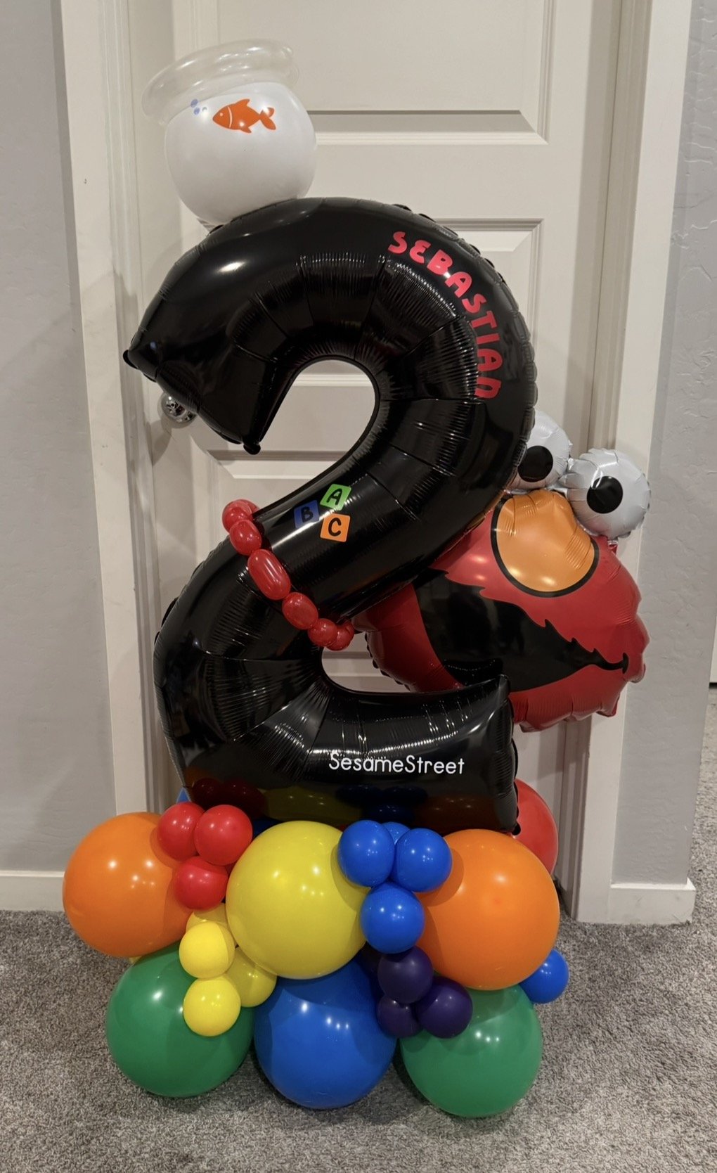 Sesame Street Balloon Stack