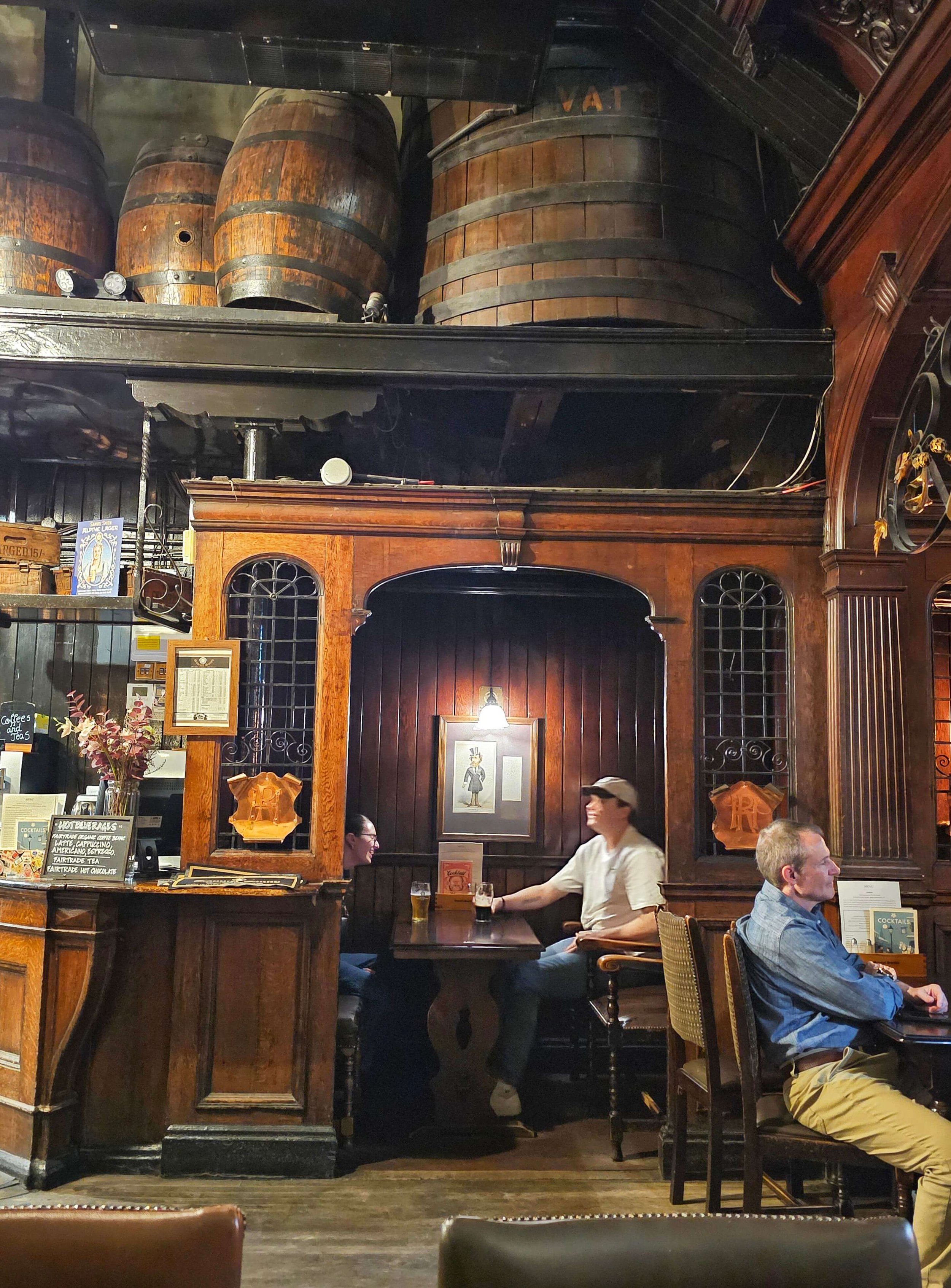 Ye Olde Mittre, London