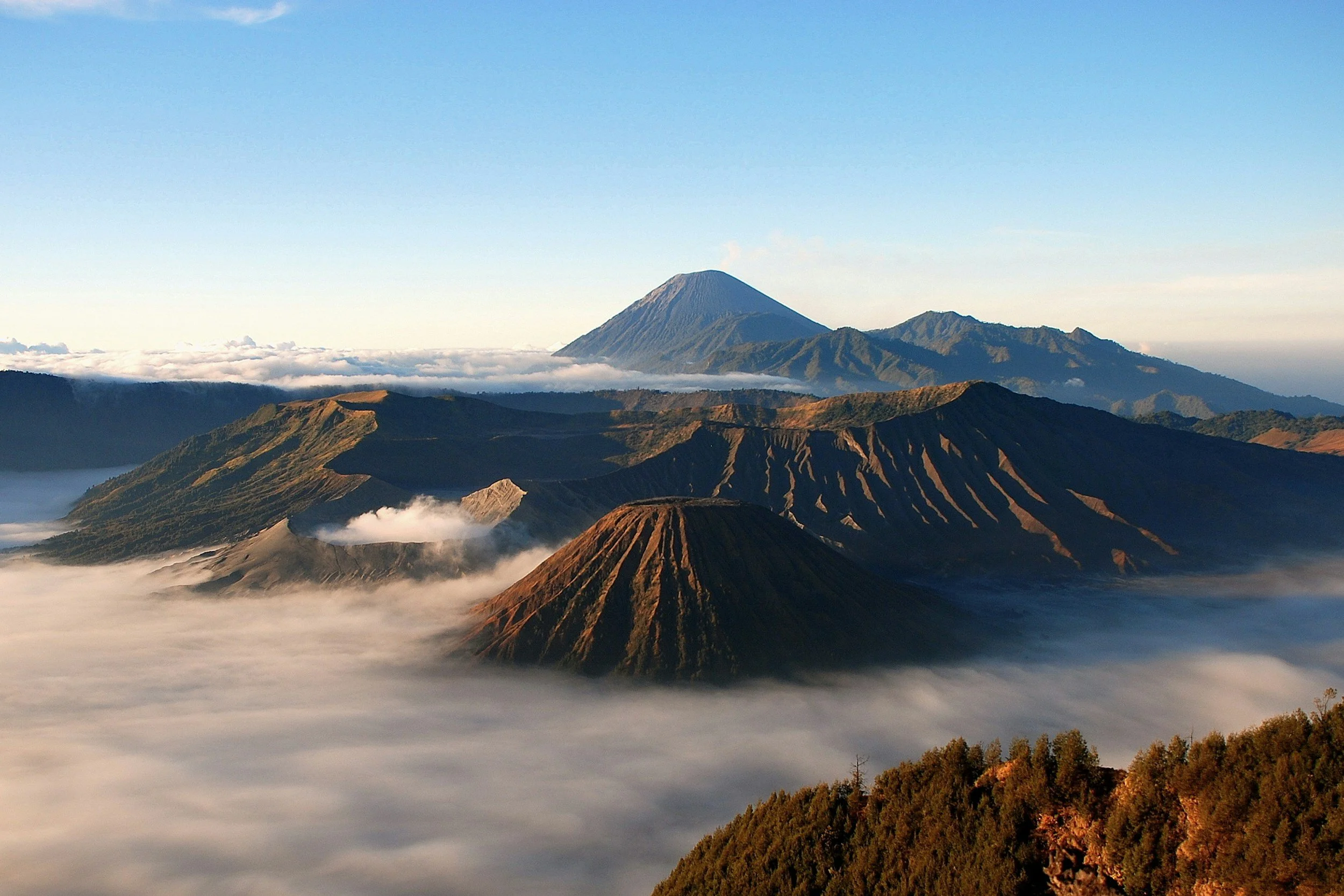Surabaya- Mount Bromo &amp; Tumpak sewu