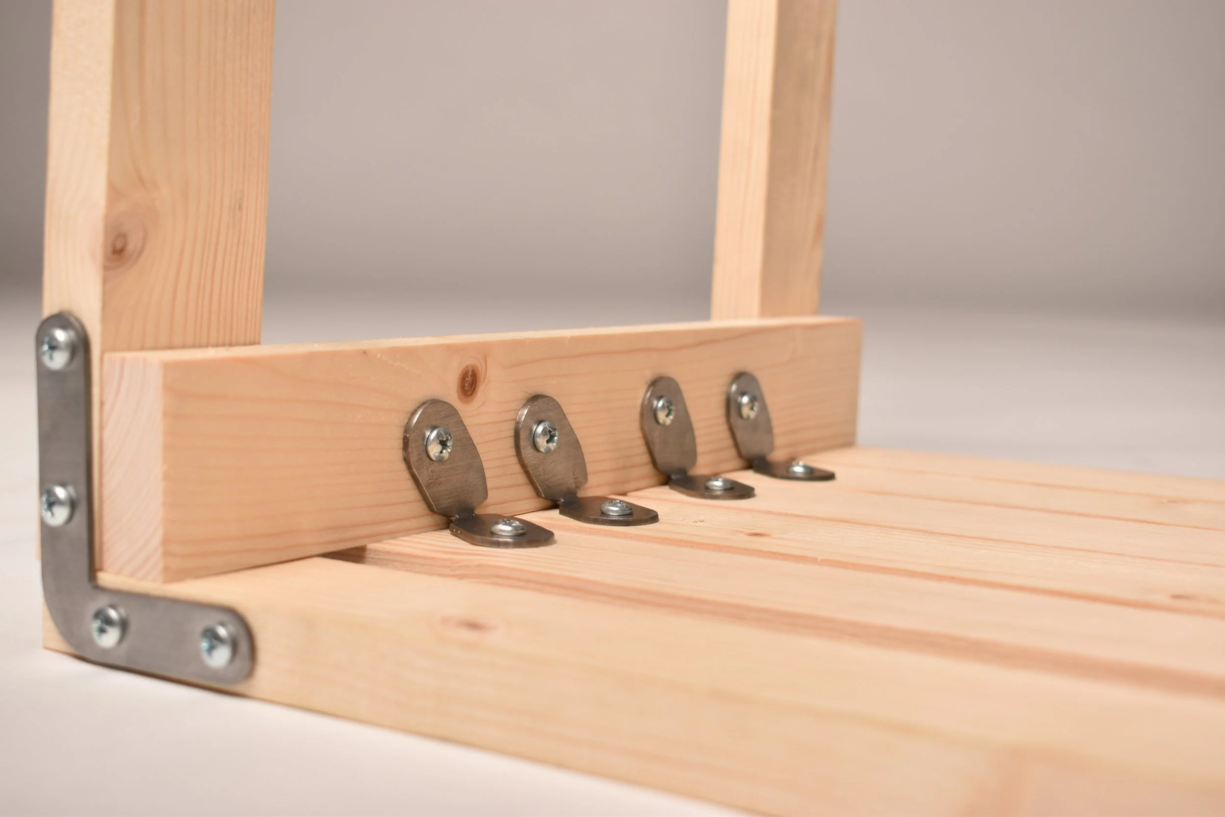 L-Bracket And Slat Bracket