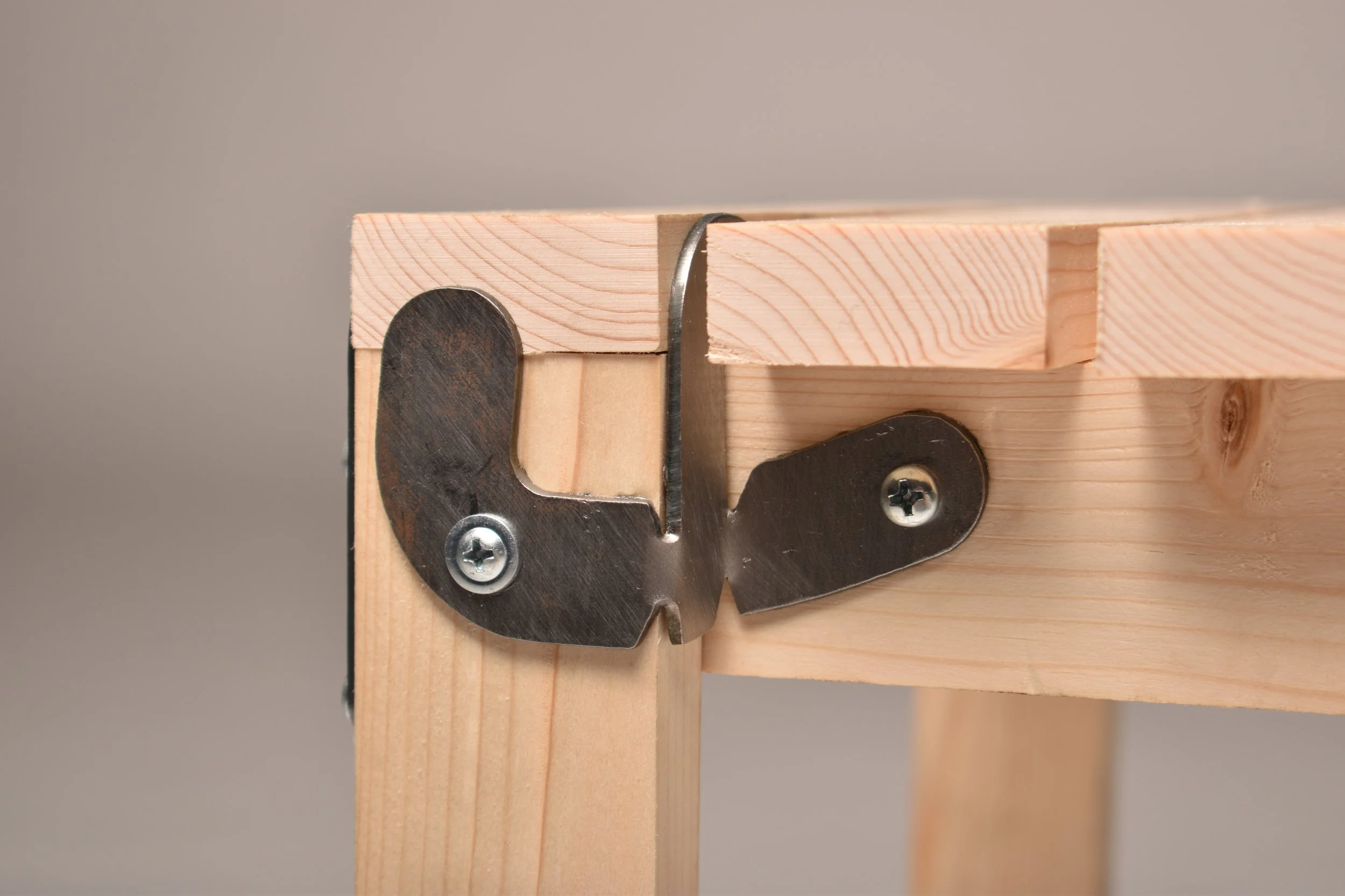 F-Bracket