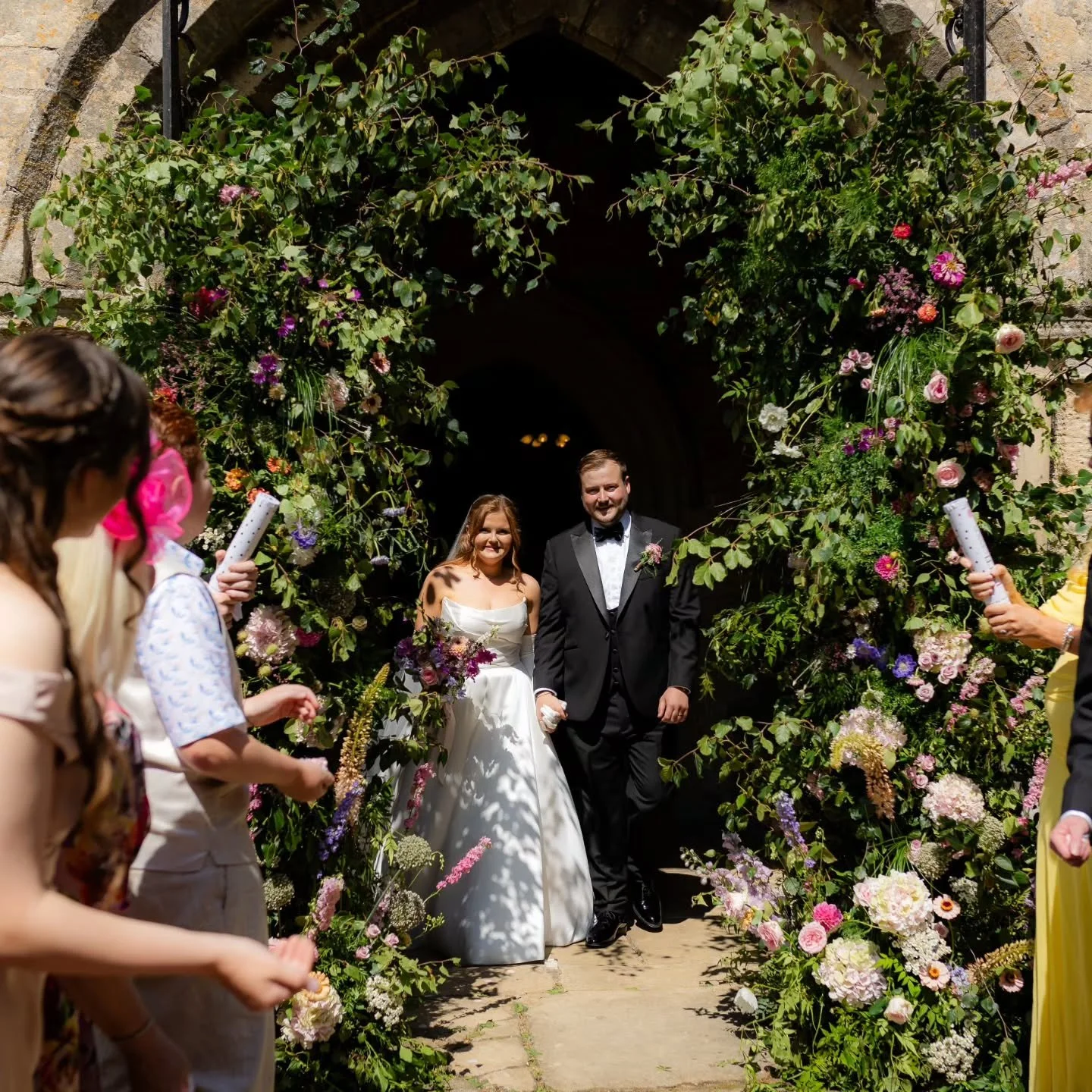 Repurposing.... 

That one statement piece that wraps you in florals throughout your big day from ceremony to speeches. 

Here it's a gorgeous foam free arch....but it could be two statement urns, a grounded meadow or a collection of unique vessels o