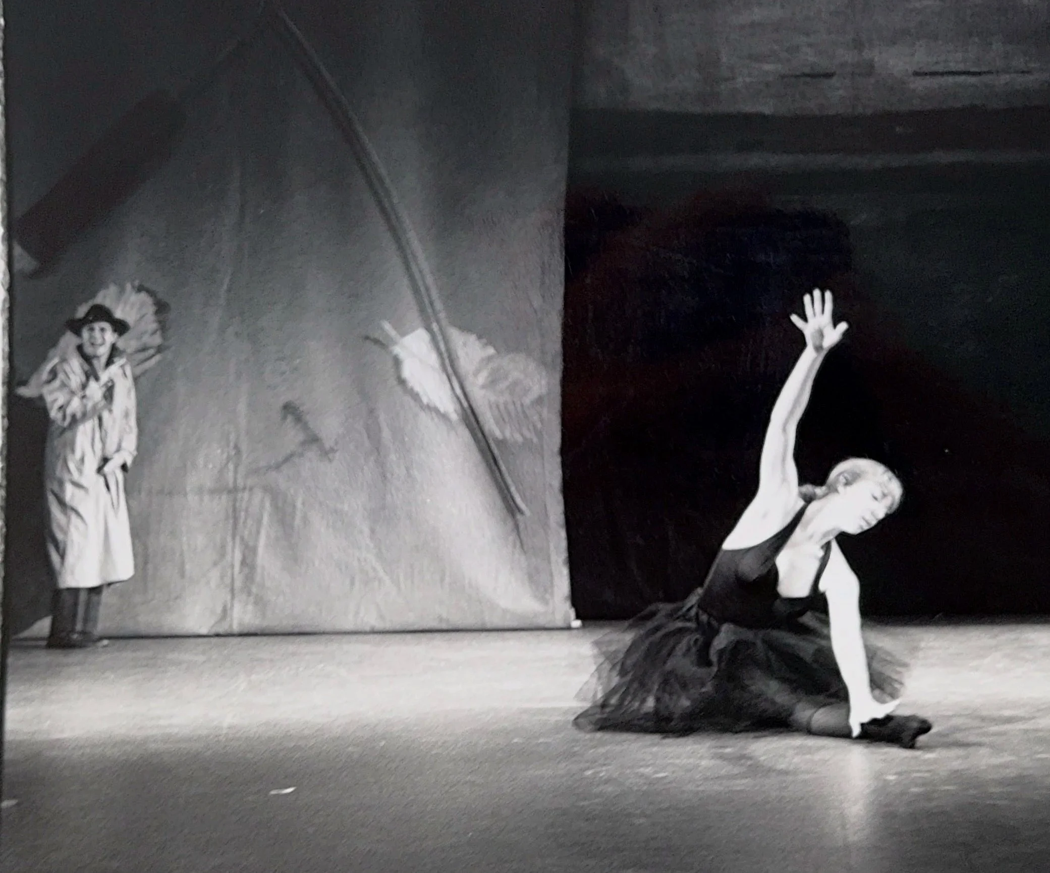 Terje Tjøme Mossige and Nina Braathen in THE SWAN LAKE MYSTERY by Anderz Døving, Andanse Teatret