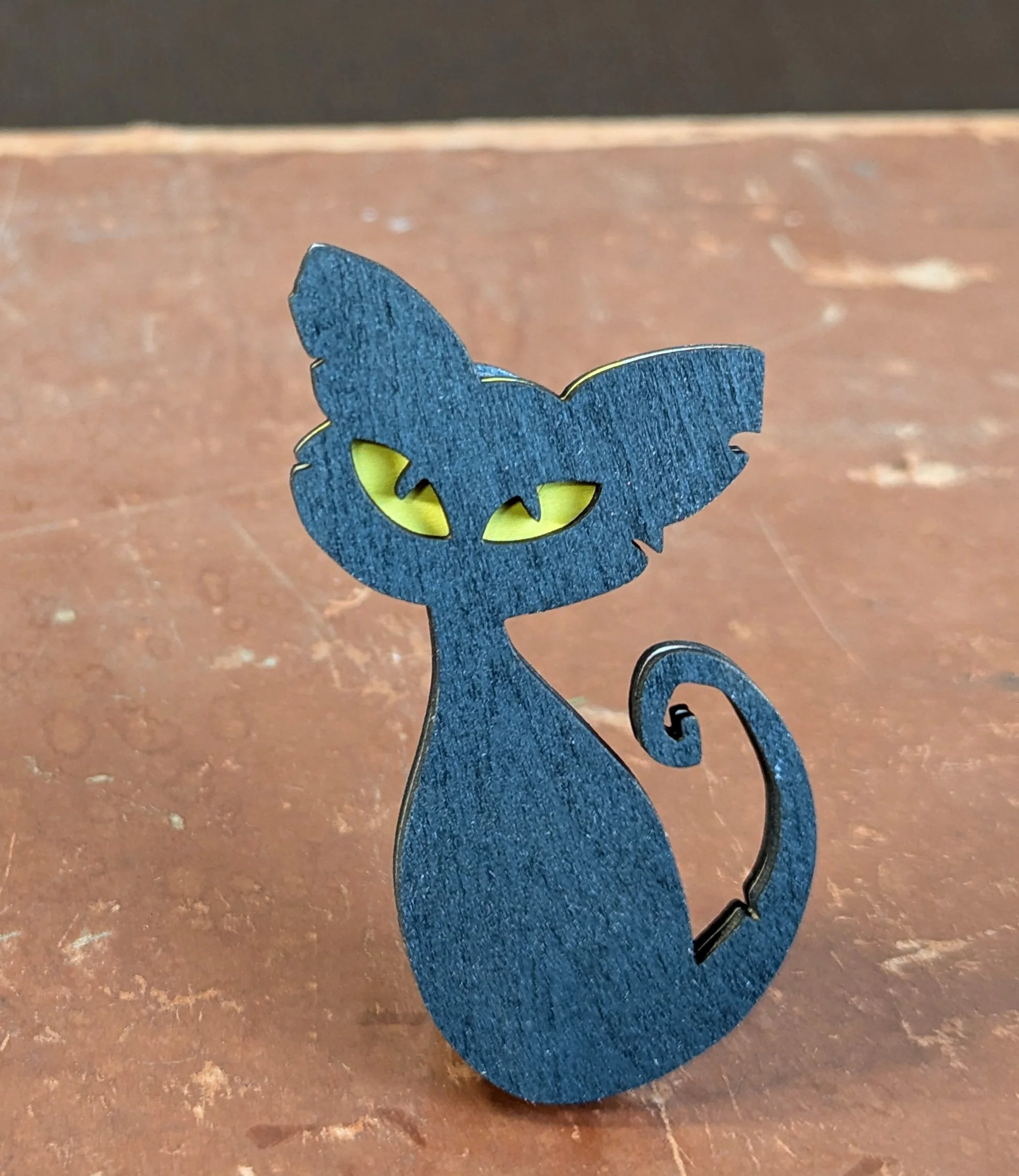 Cat-Curled-Tail.jpg
