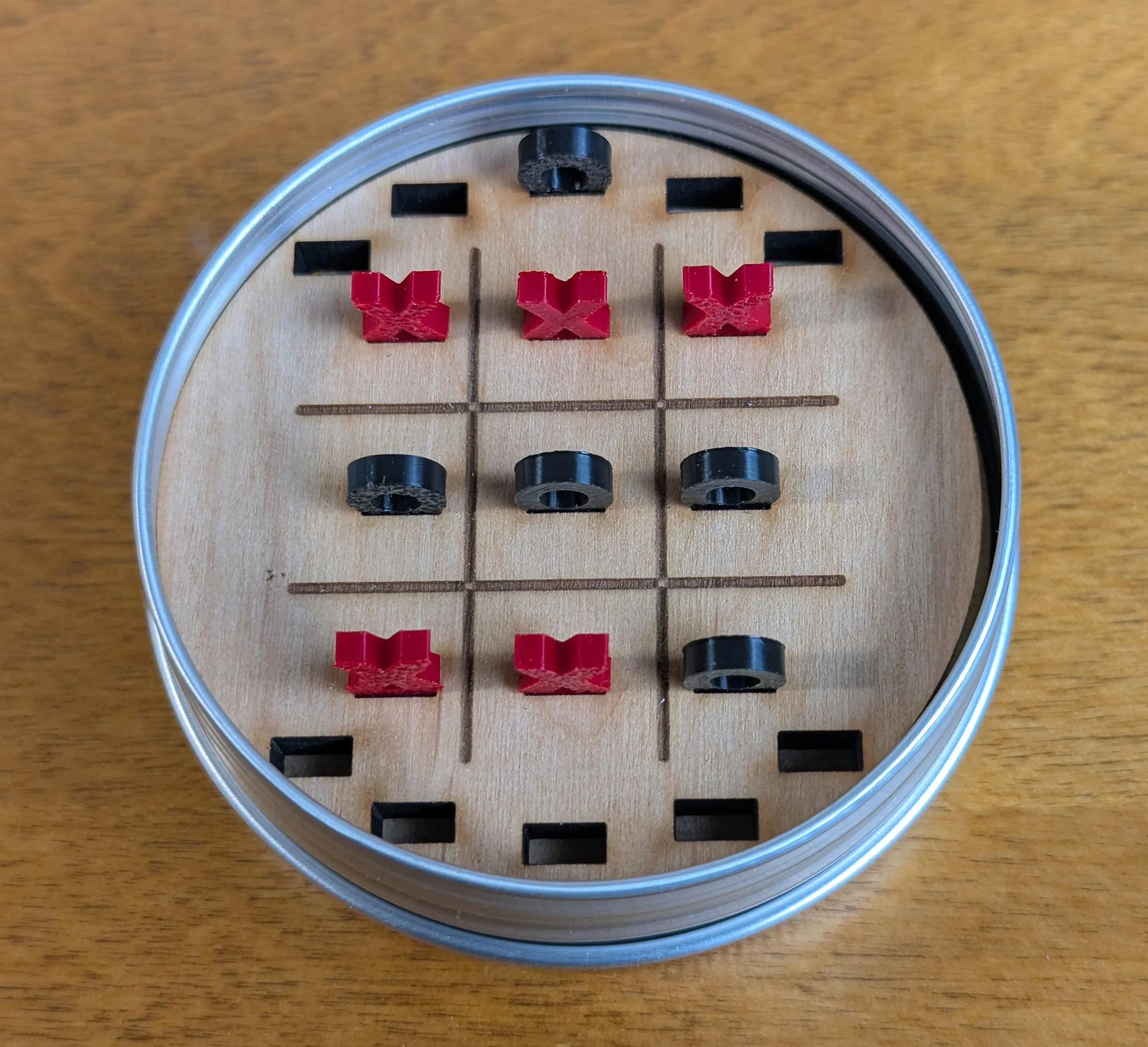 Tic-Tac-Toe-Open-Case.jpg