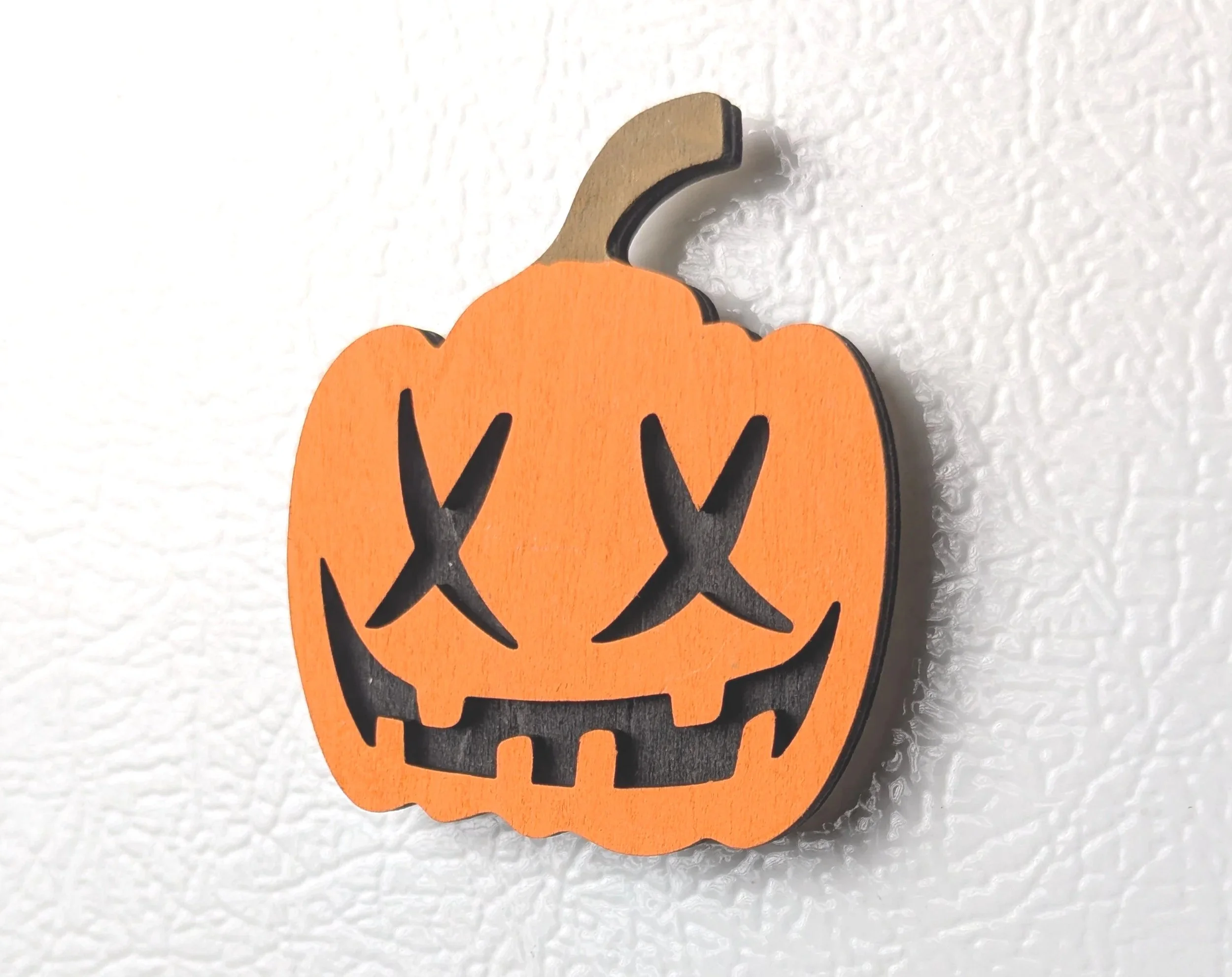 Pumpkin-X-X-Eyes-on-Fridge.jpg