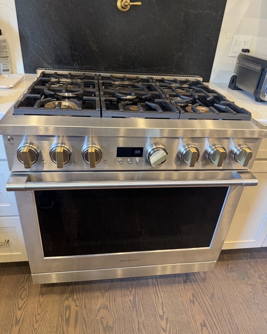 Monogram appliance