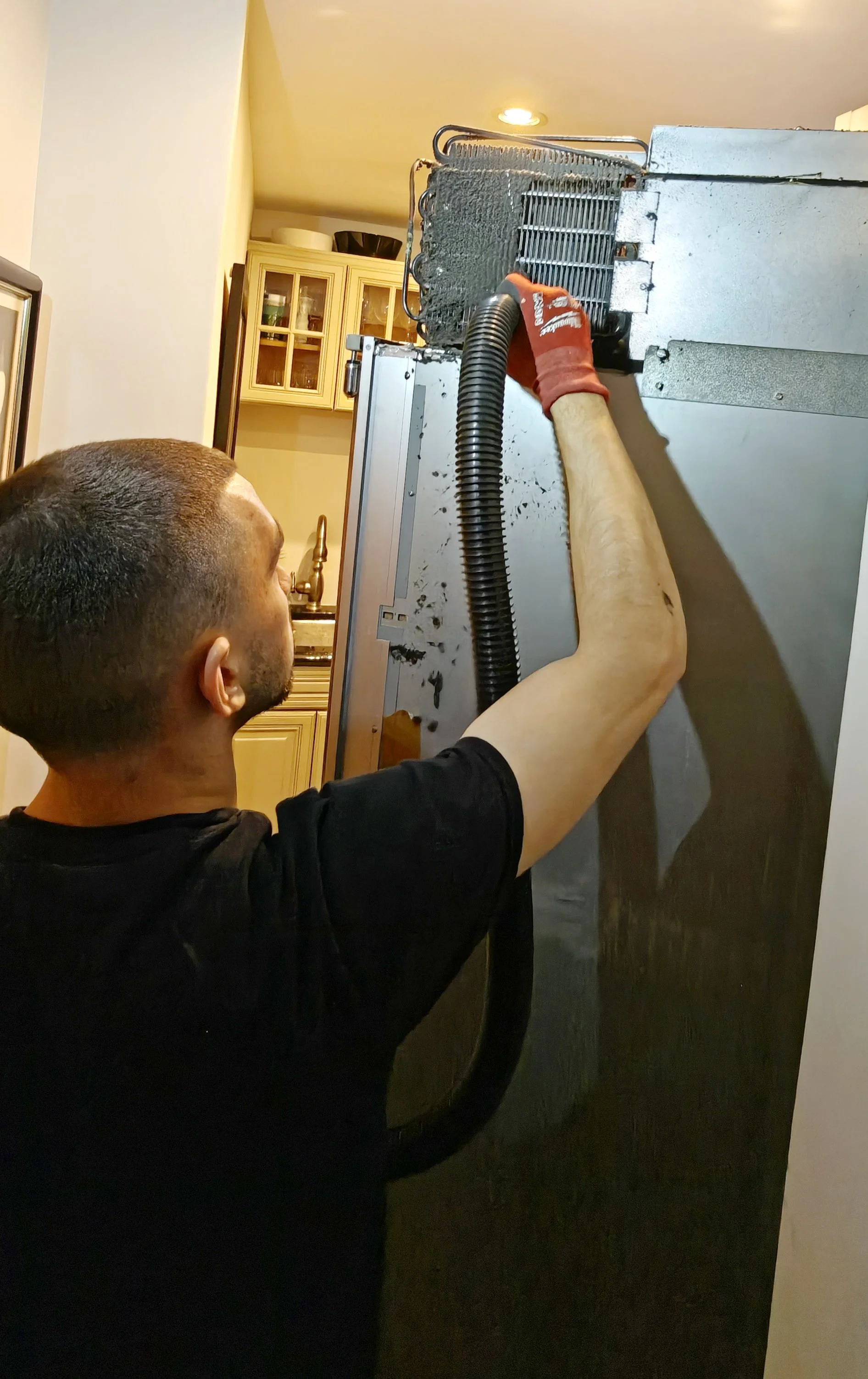 Evaporator coil cleaning