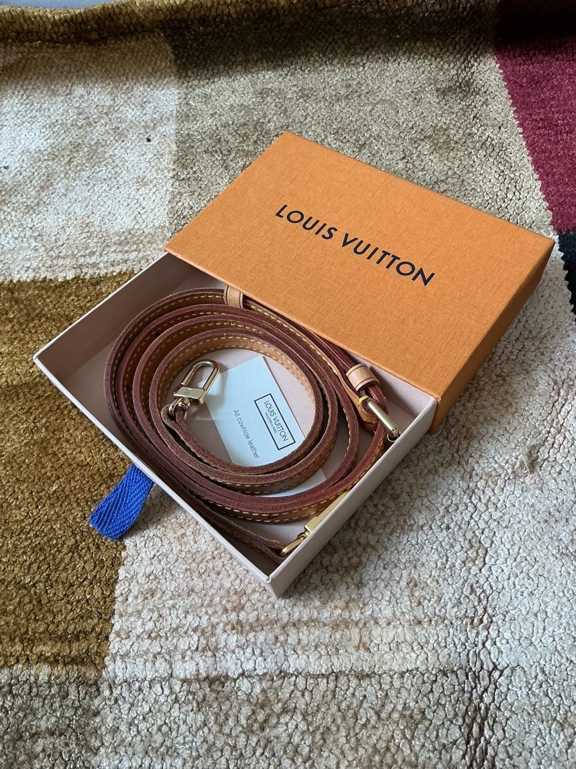 Louis Vuitton leather belt