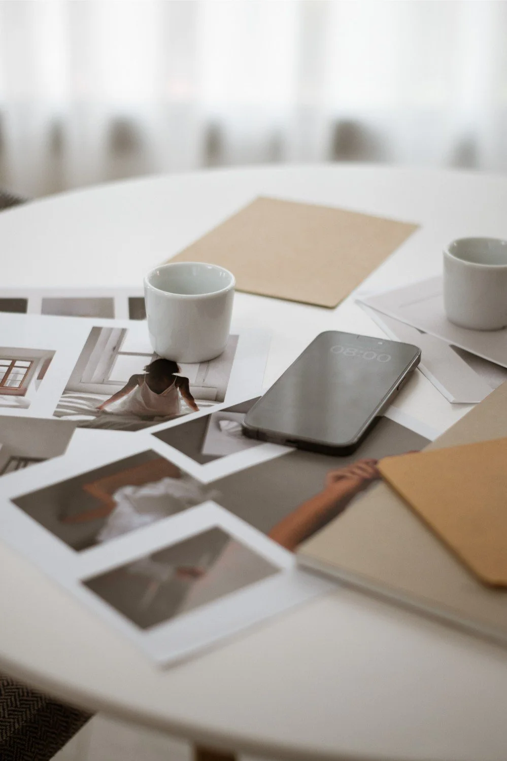 Curating brands for home stagers and entrepreneurs who want to attract elevated clients