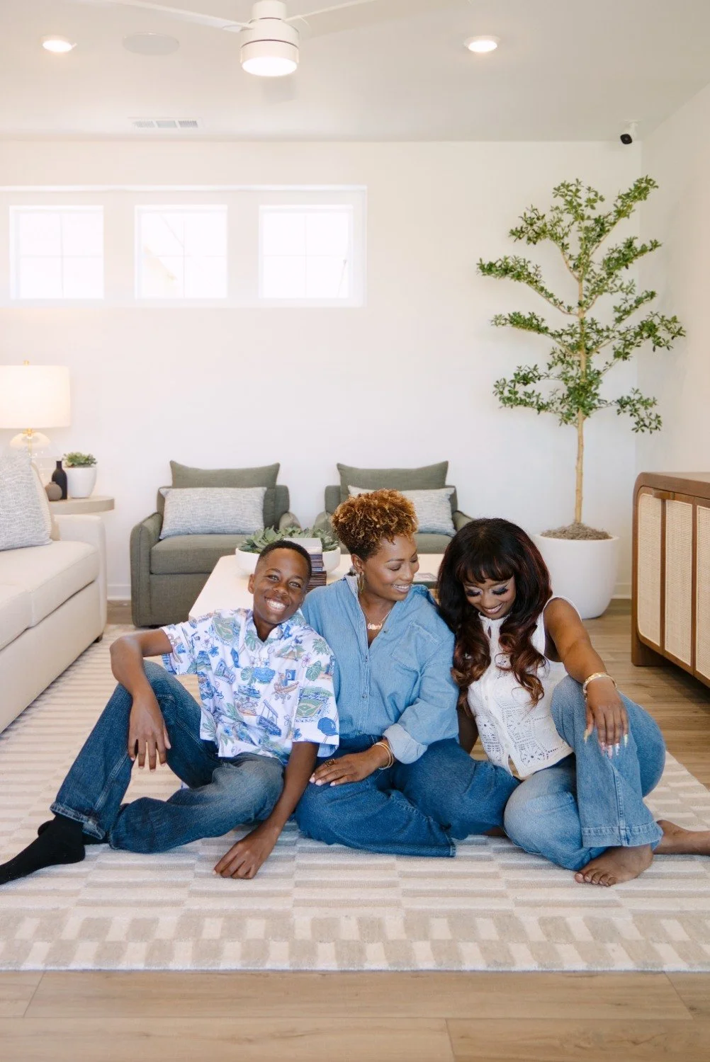 BossBabeCreative_LatoriaWilliams_Broker_BrandPhotoshoot-81.jpg