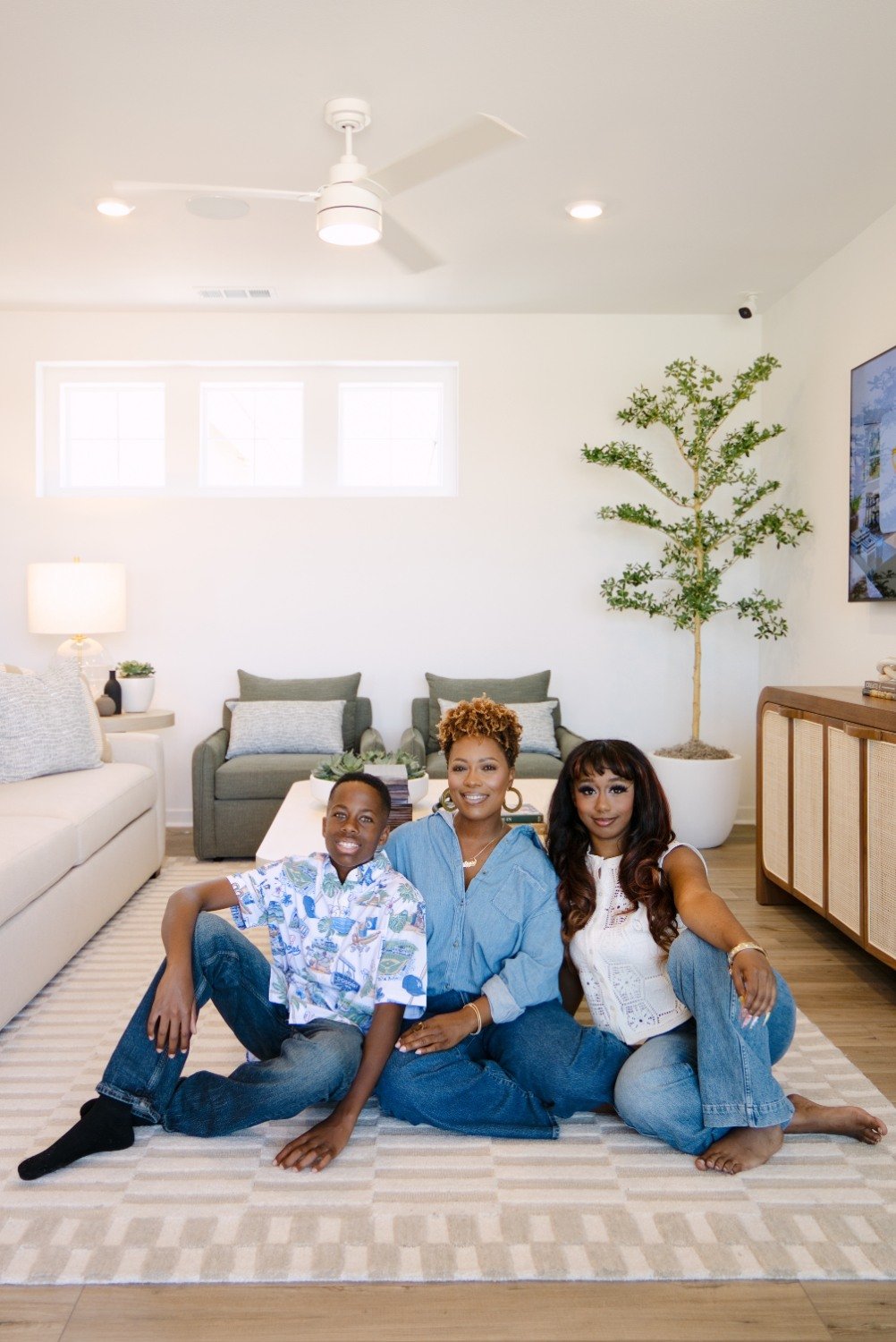 BossBabeCreative_LatoriaWilliams_Broker_BrandPhotoshoot-76.jpg