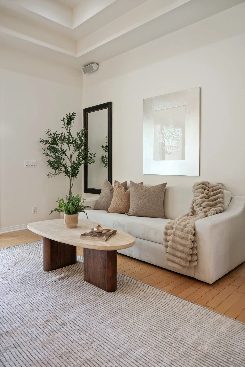 BossBabeCreative_Bionki_Interiors_1008_Armarillo_Claremont_CA-45.jpg