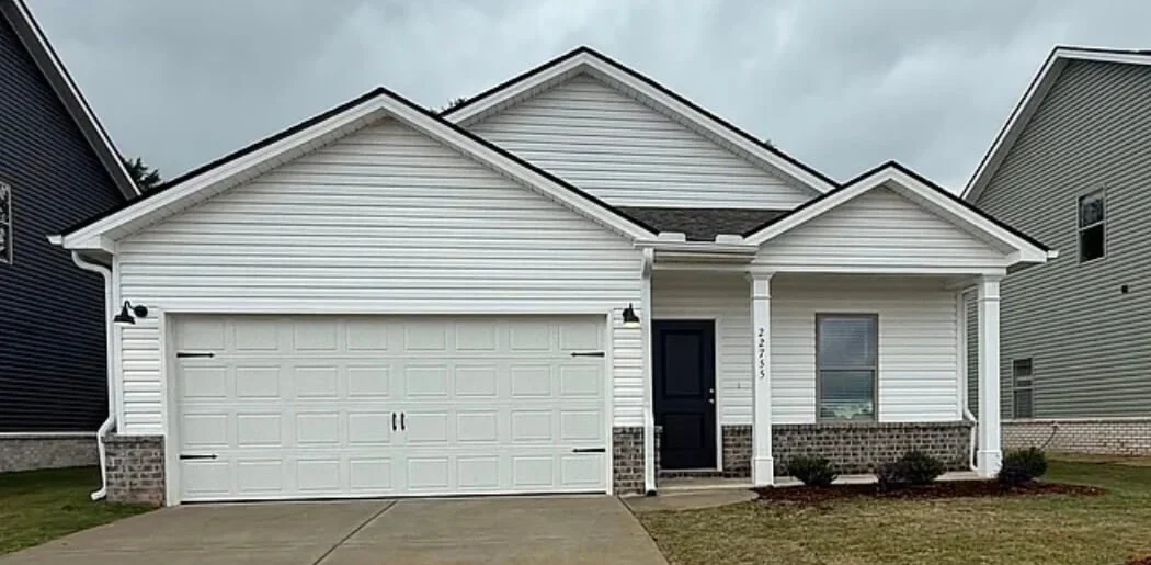 ‍22755 Dashwood Ln        Athens, AL 35613