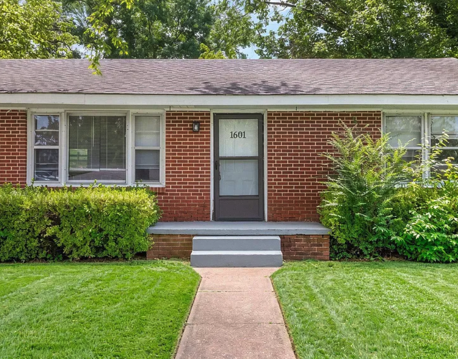 1601 Florence St Athens AL