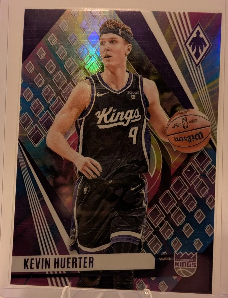 Front of 2023-24 Panini Phoenix Kevin Huerter #193 Sacramento Kings