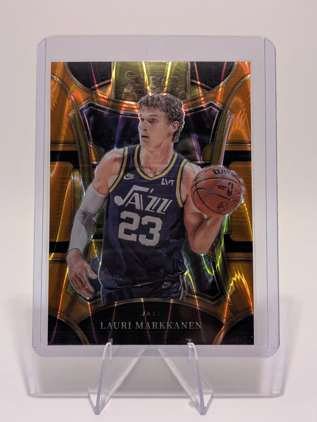 Front of 2023-24 Panini Select Lauri Markkanen #382 Utah Jazz