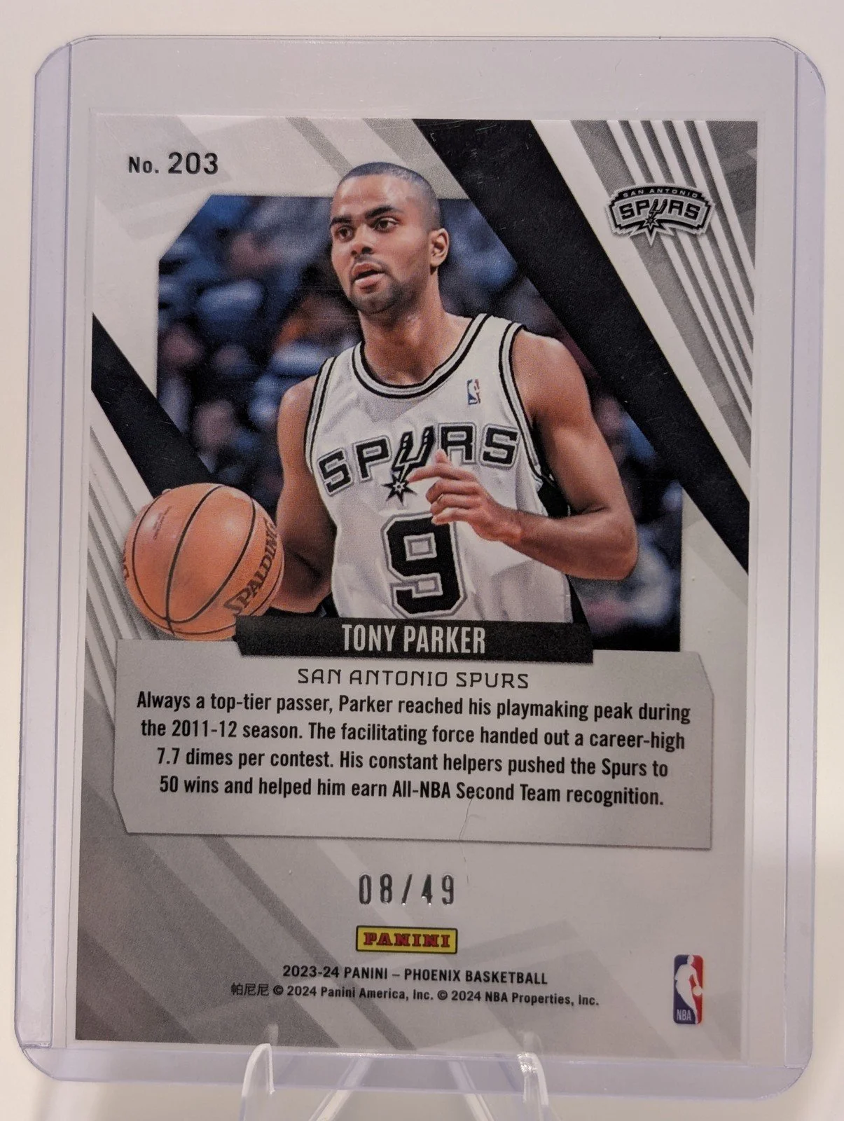 Back of 2023-24 Panini Phoenix #203 Tony Parker Yellow #/49